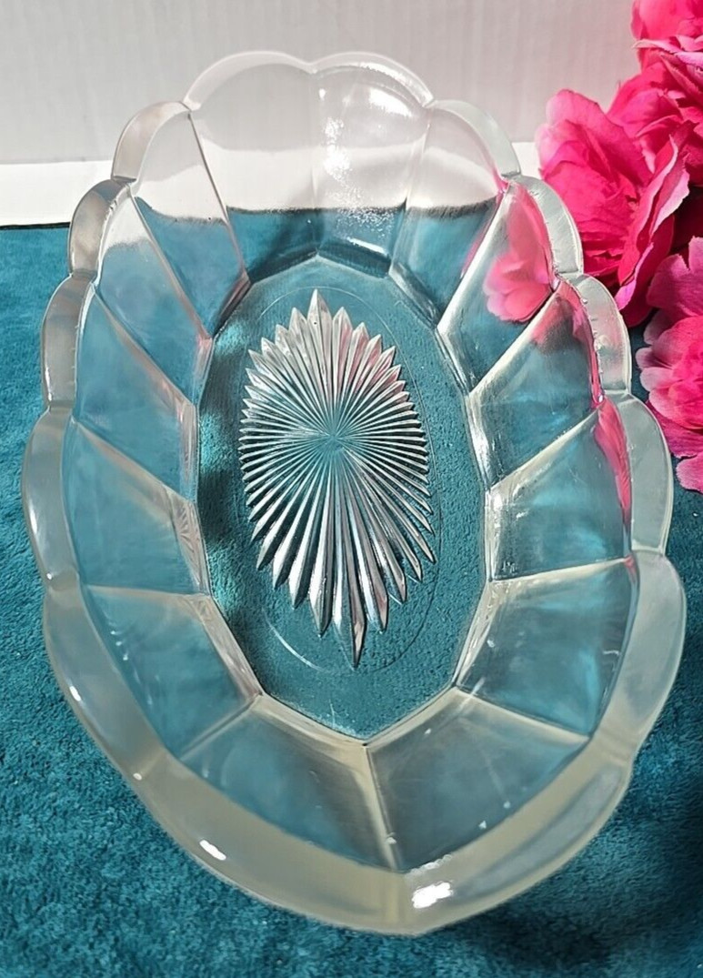 Antique Oval Scalloped Celery Pickle Relish Dish Bowl Tray Starburst EAPG