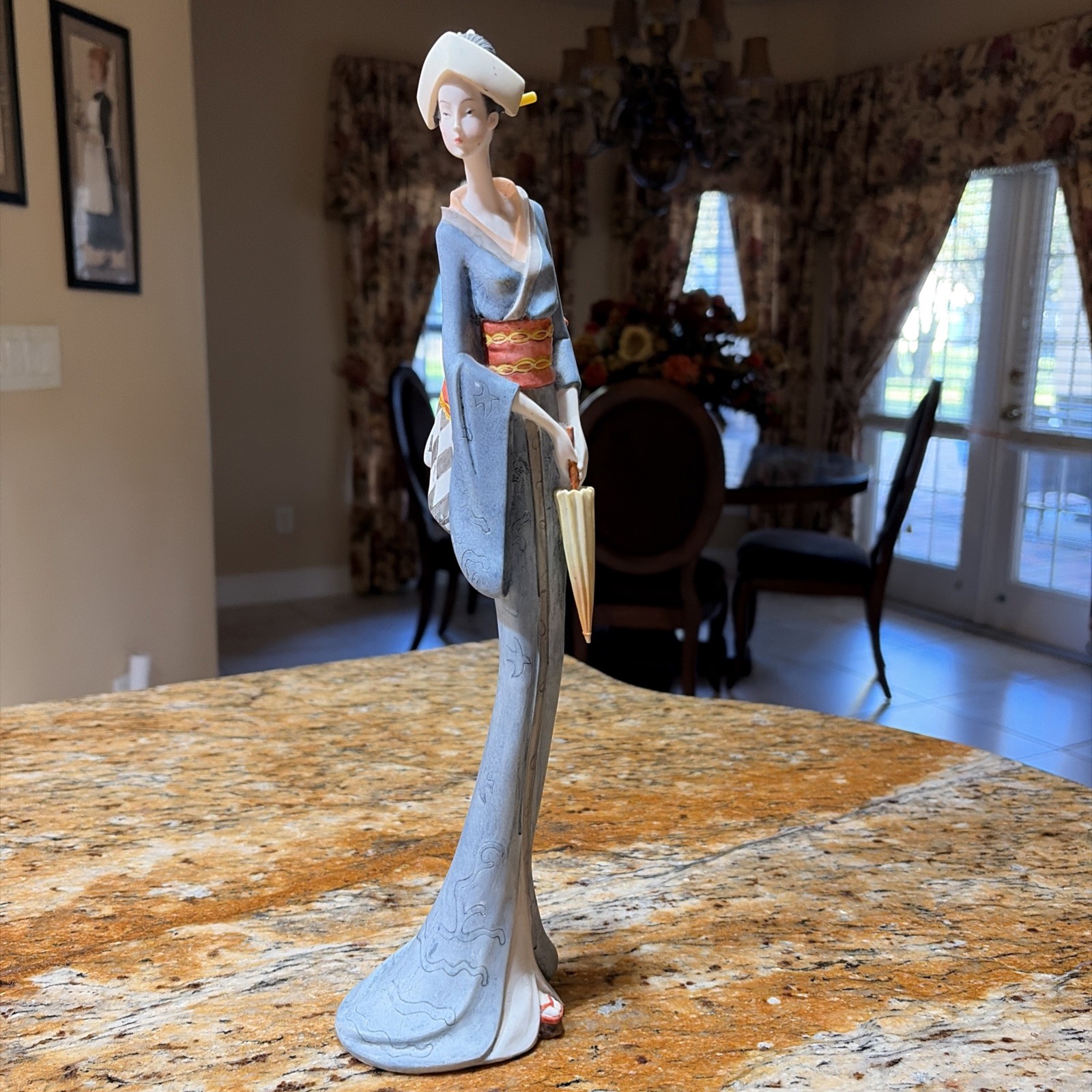 Vintage Asian Woman Figurine Resin Slim 16.5 Vintage Asian Woman Figurine Resin Slim 16.5