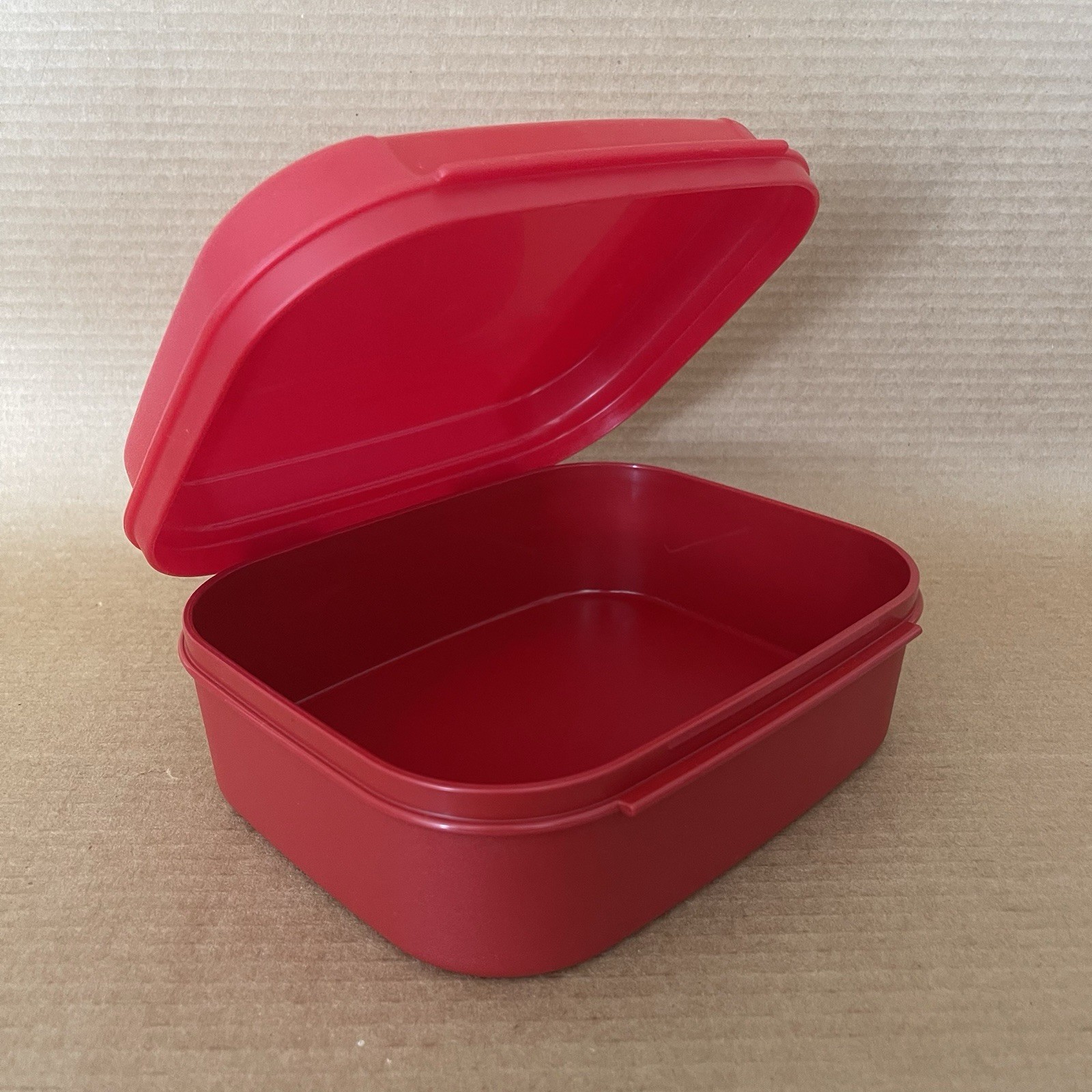 Tupperware Storz A Lot Jr Hinged Storage Container #1981 Red 3 x 6 x 8 New