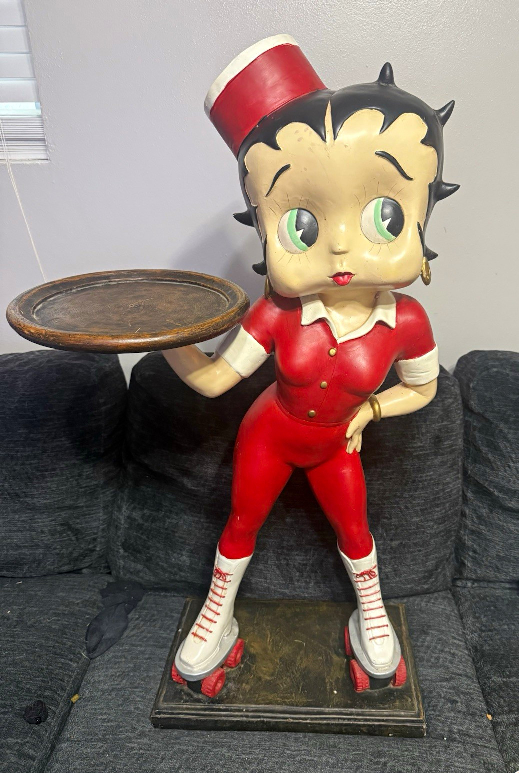 Vintage 39-inch Betty Boop Diner Waitress on Skates Statue Figurine Vintage 39-inch Betty Boop Diner Waitress on Skates Statue Figurine