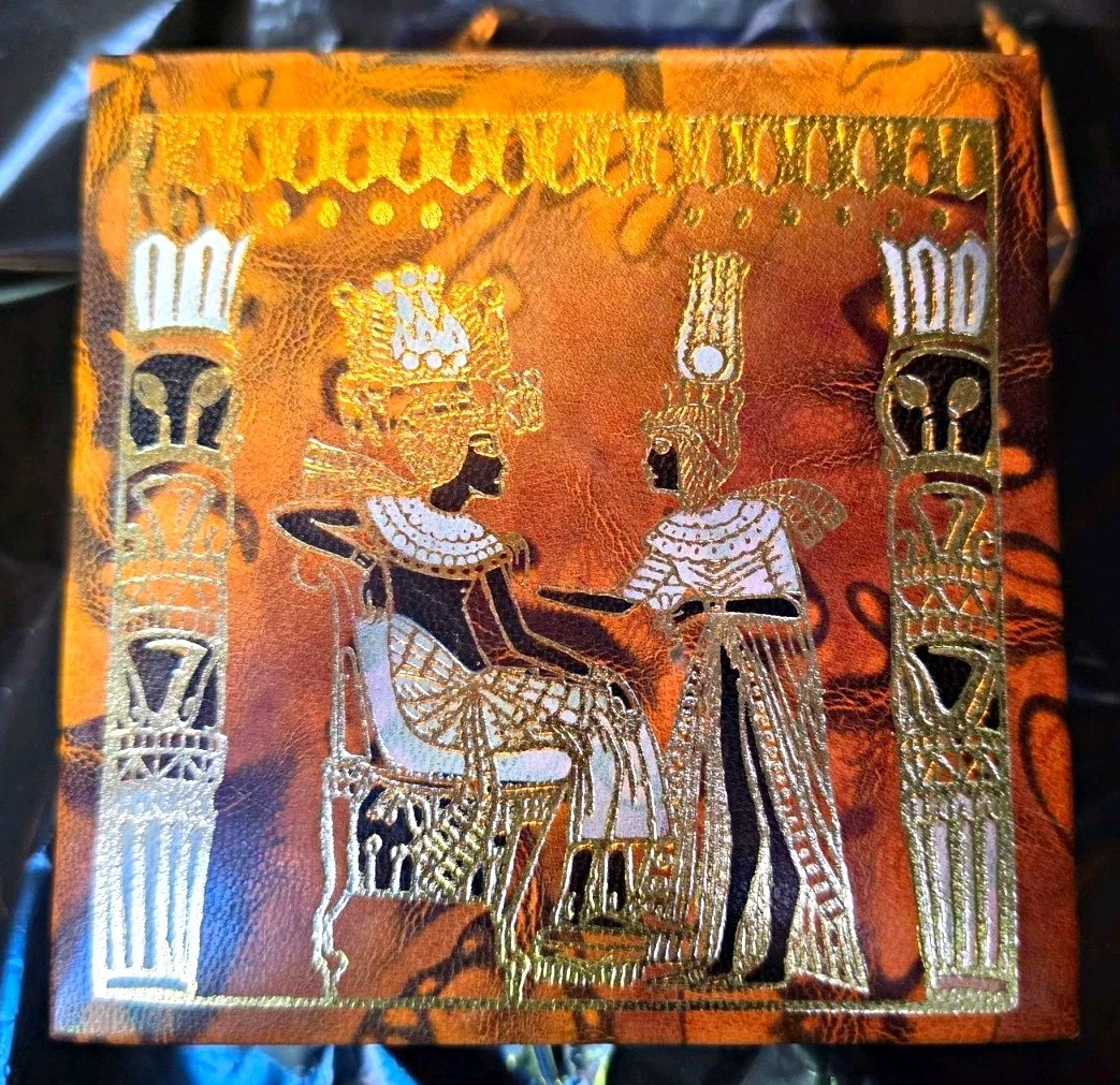 VTG Mid Century Egyptian Leather Wrapped Hinged Lined Trinket Box Gold Trim. 