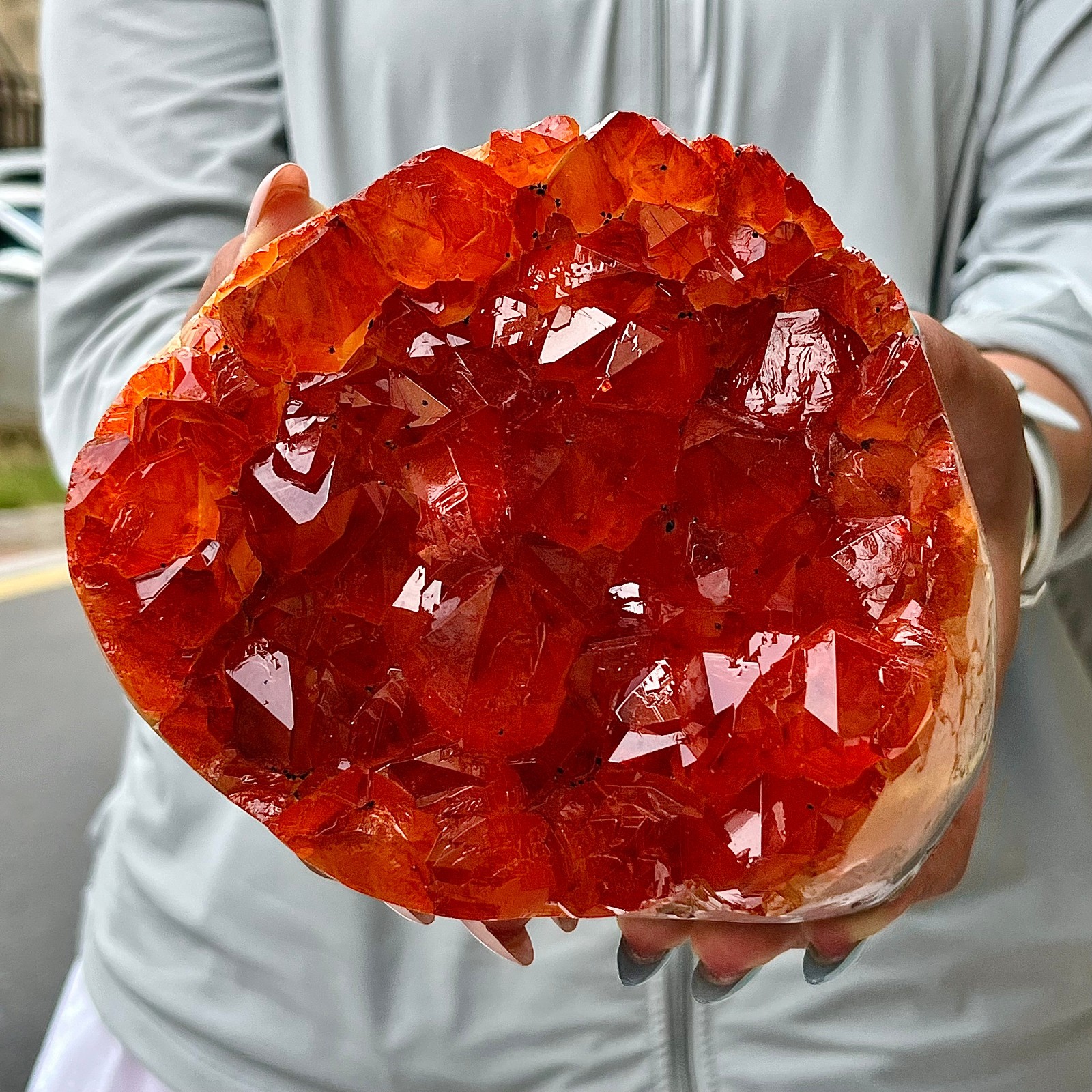 3.81LB  Beautiful and high-quality yellow cluster cave samples
