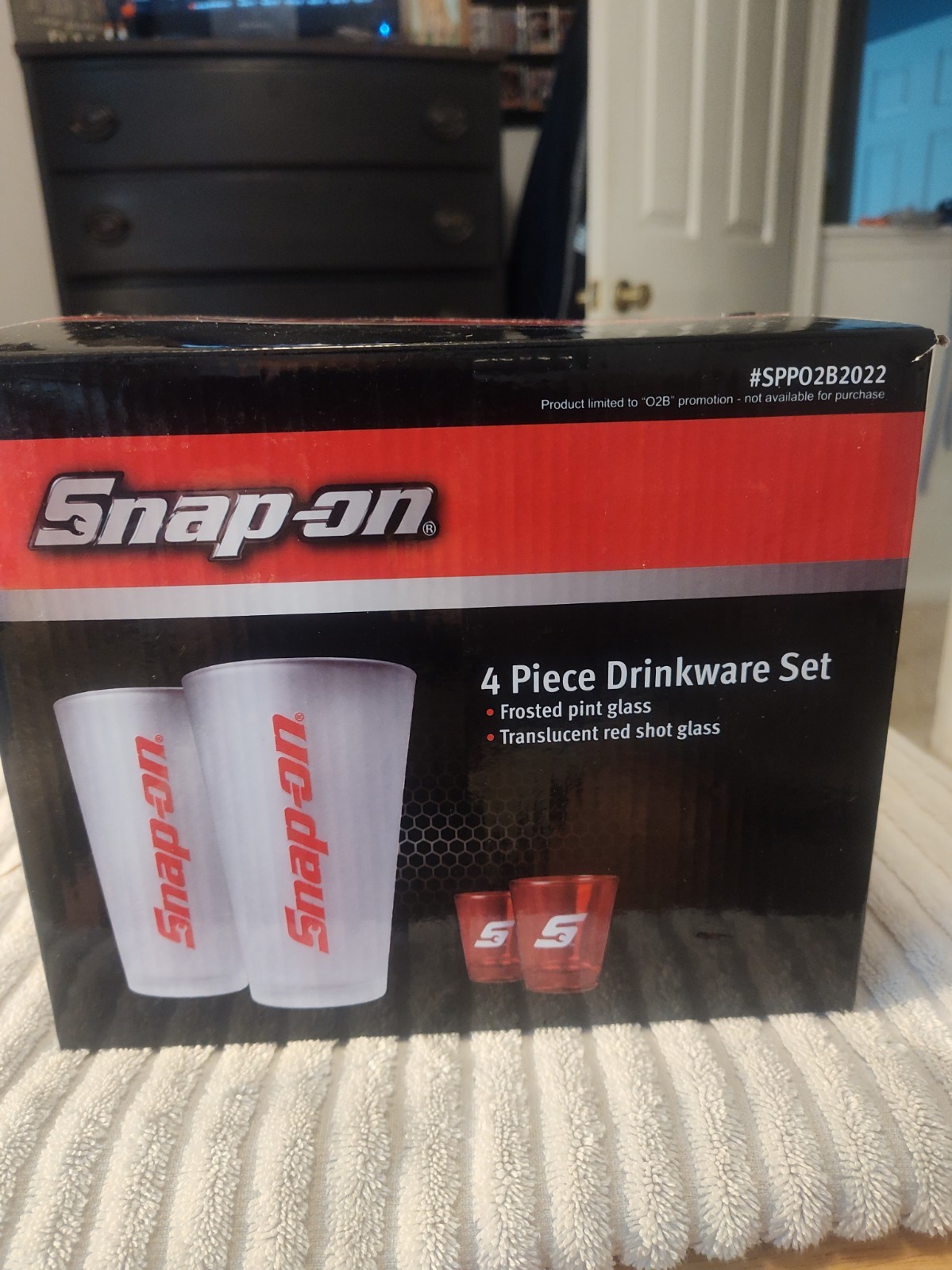Snap Tools  Four  Piece Drinkware  Set New in Box