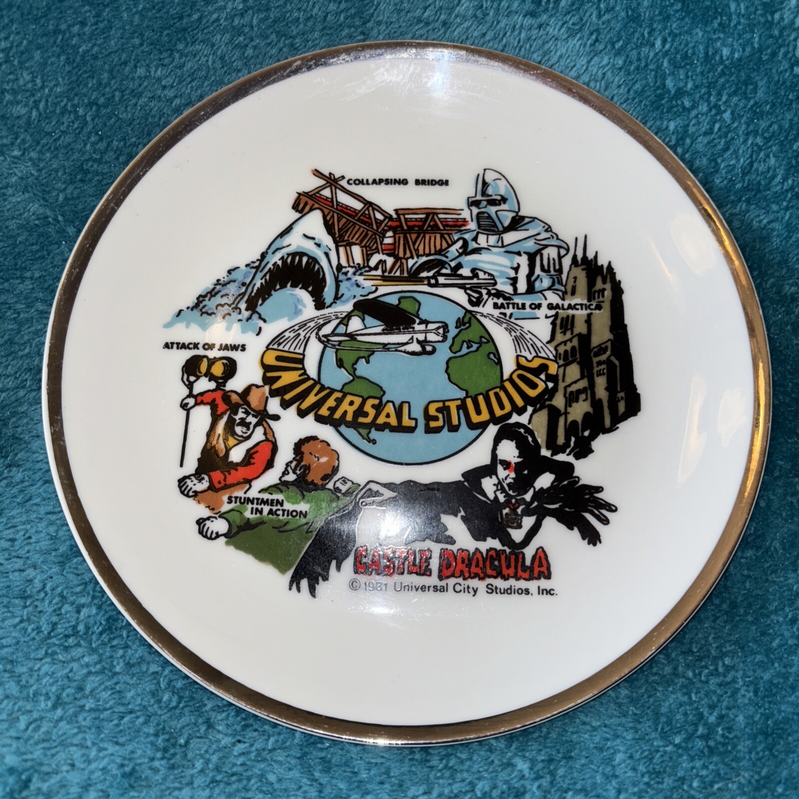 Vintage 1981 Universal City Studios Souvenir Plate Galactica Dracula Jaws #FF