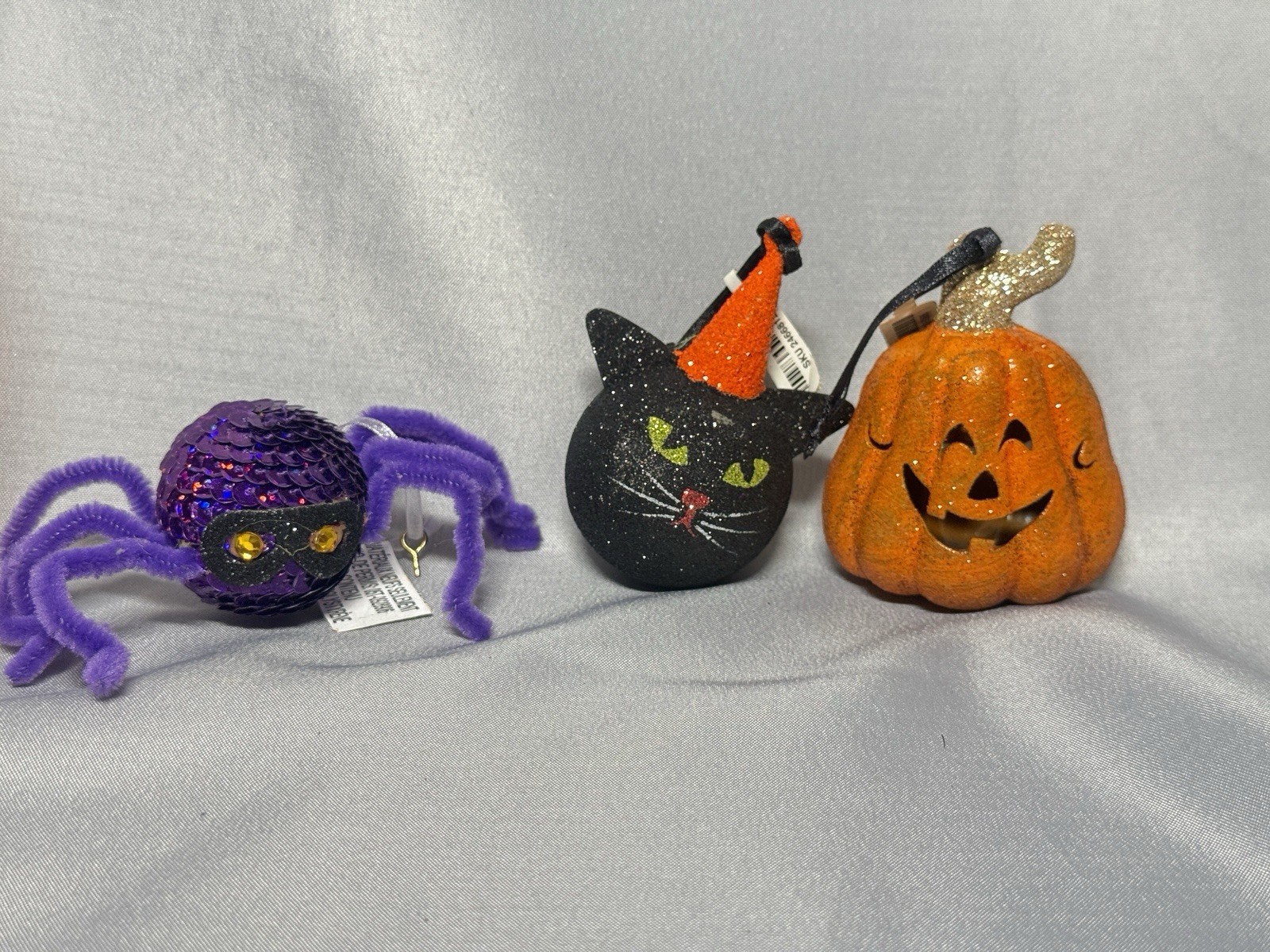 3 Vntg Pier 1 Halloween Ornaments Cat party Hat Smiling Pumpkin & Glitter Spider
