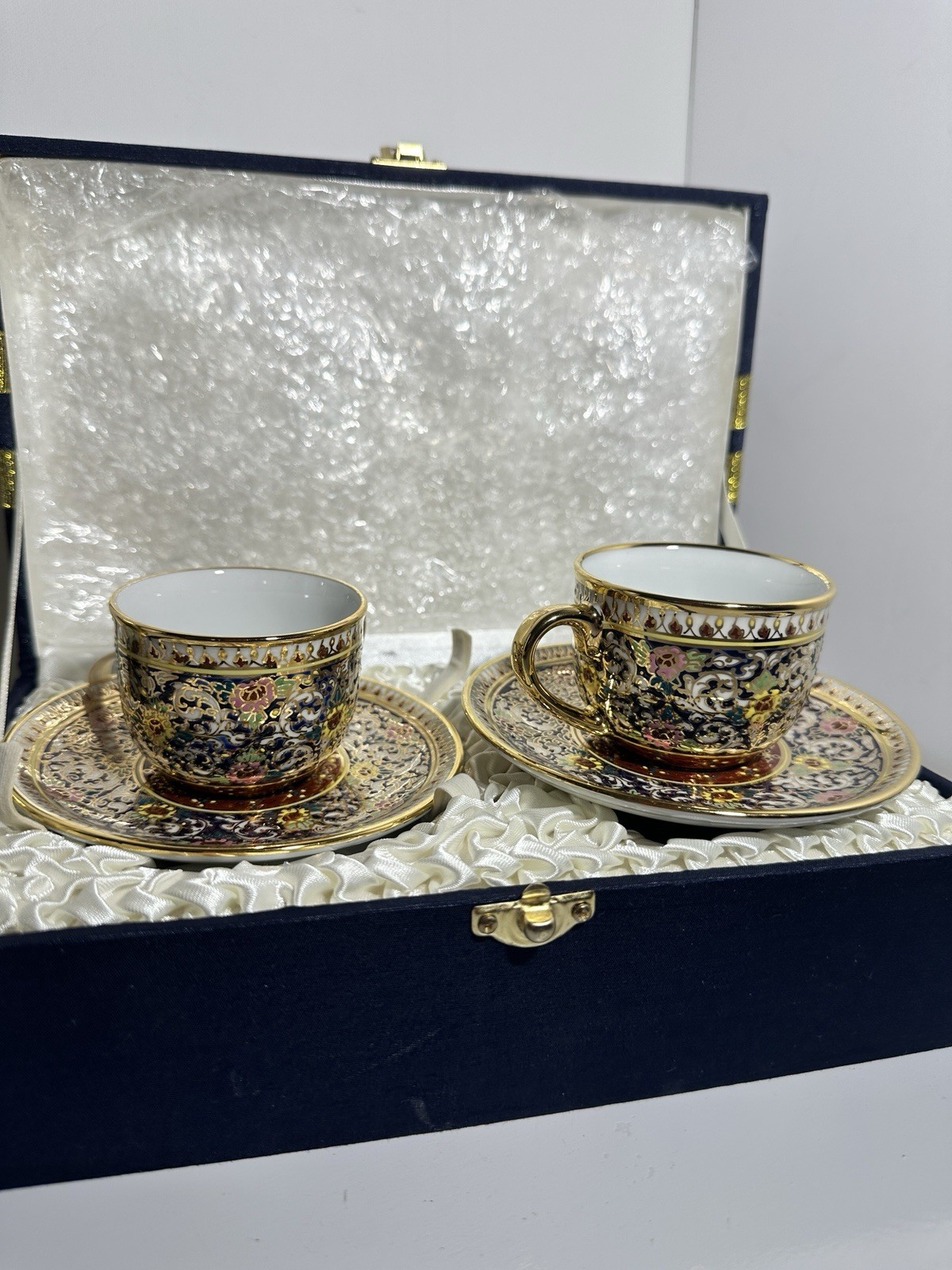 Strauss Luxury Gold Thai Porcelain Tea Mini Set – Elegant Gift Box