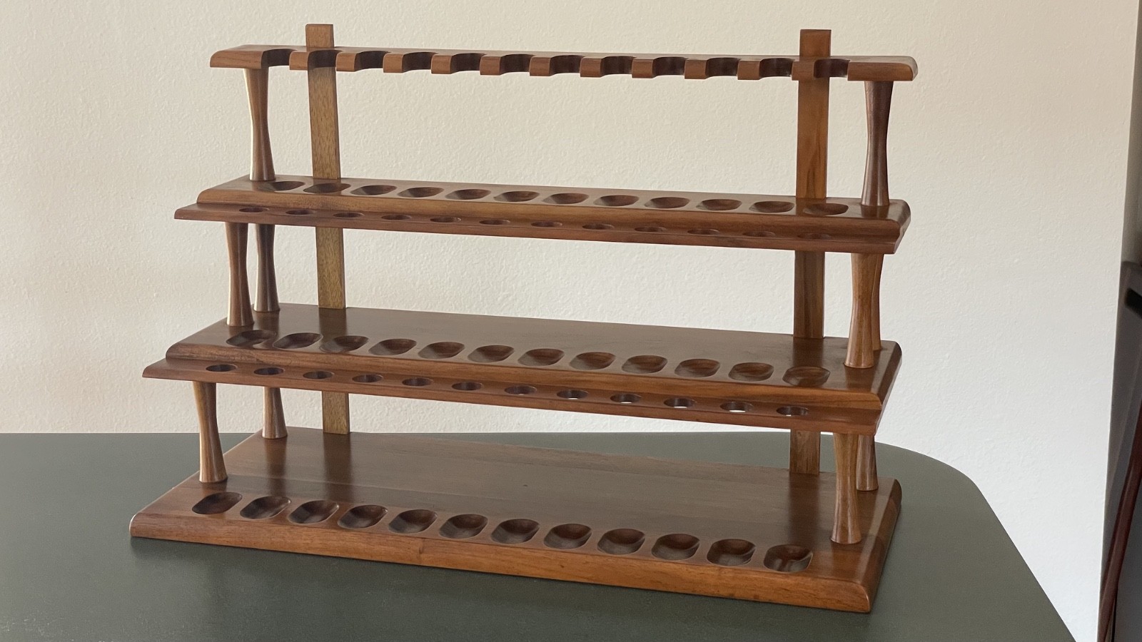 Large Vintage Decatur Industries 3 Tier Walnut 36 Space Tobacco Pipe Rack Stand