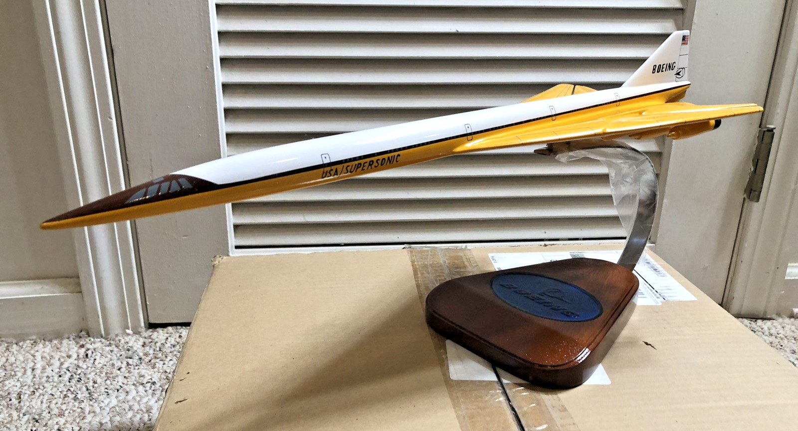 Pacific Aircraft Boeing SST Supersonic Airplane Desktop Model