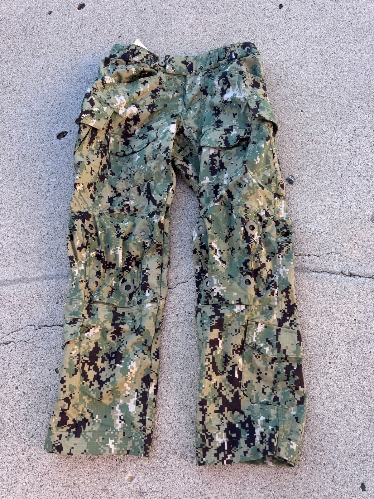 Patagonia AOR2 Level 9 Combat Pants 34 Short