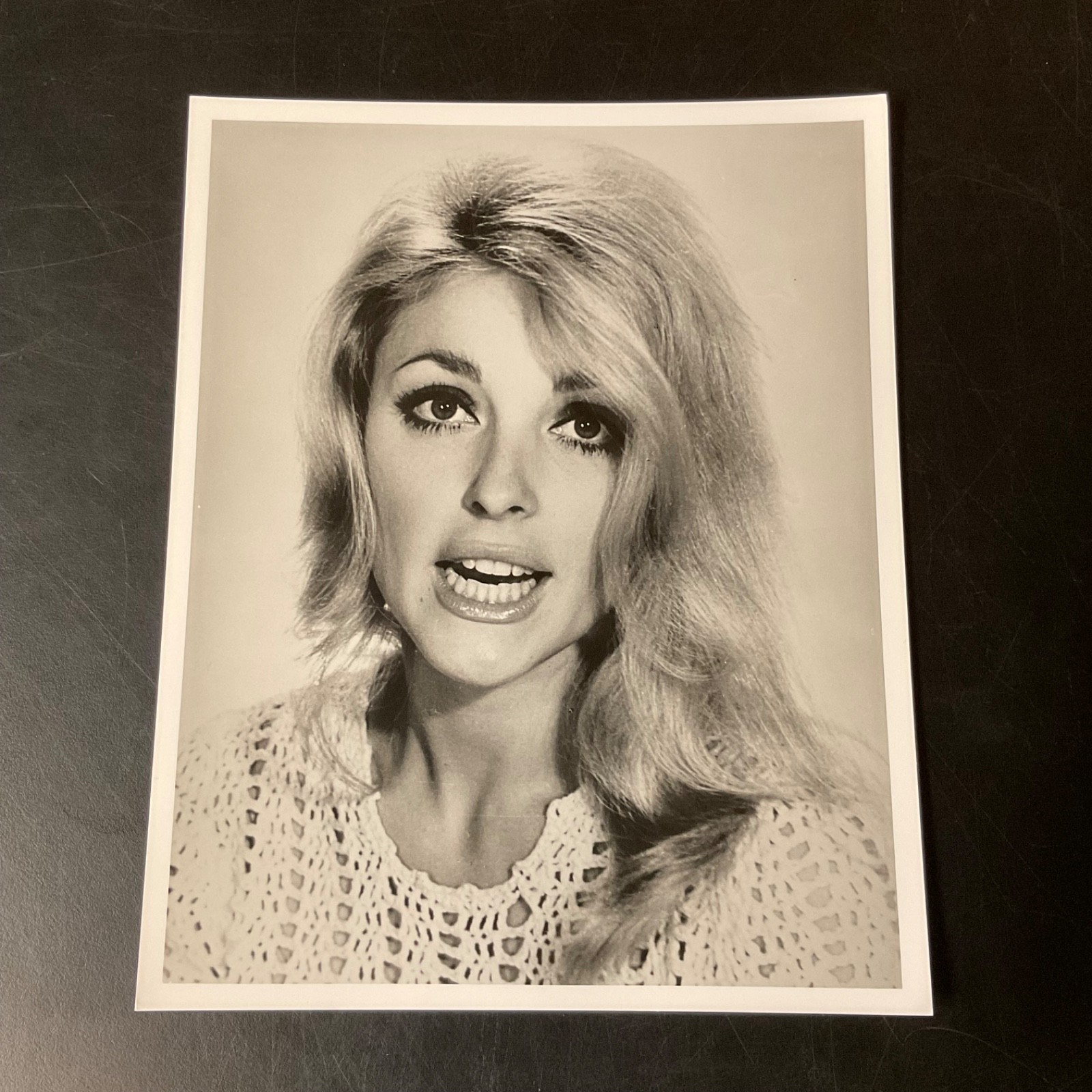 VINTAGE 1960s SHARON TATE PHOTO 8x10