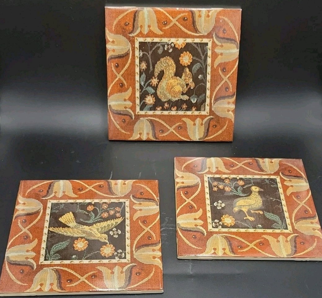 Lot of 3 Tiles Animals Bird Squirrel Duck 6\