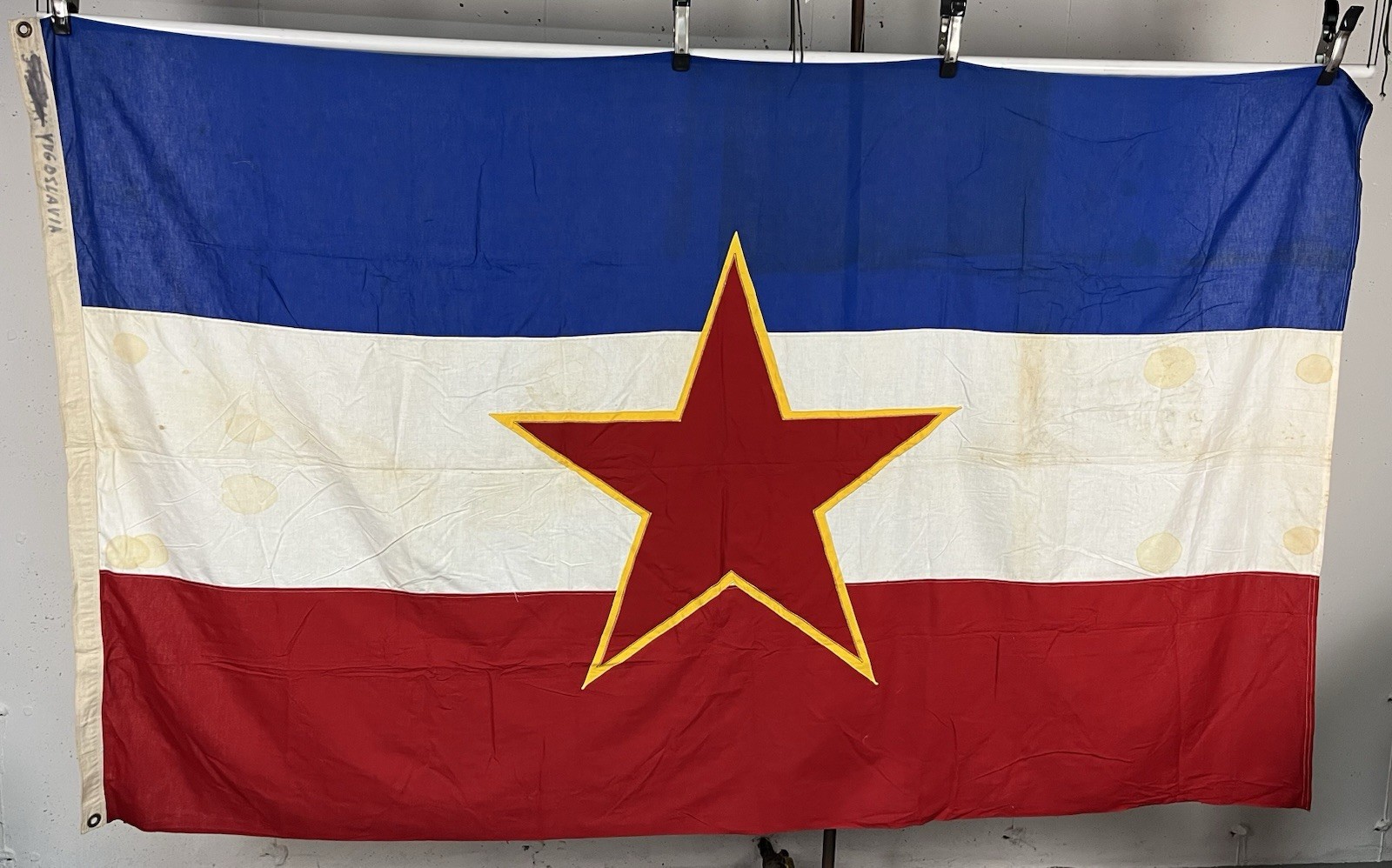 Vtg JNA Yugoslavia Army Tricolor Red Star Flag Sewn Flag 96” x 58” Vtg JNA Yugoslavia Army Tricolor Red Star Flag Sewn Flag 96” x 58”