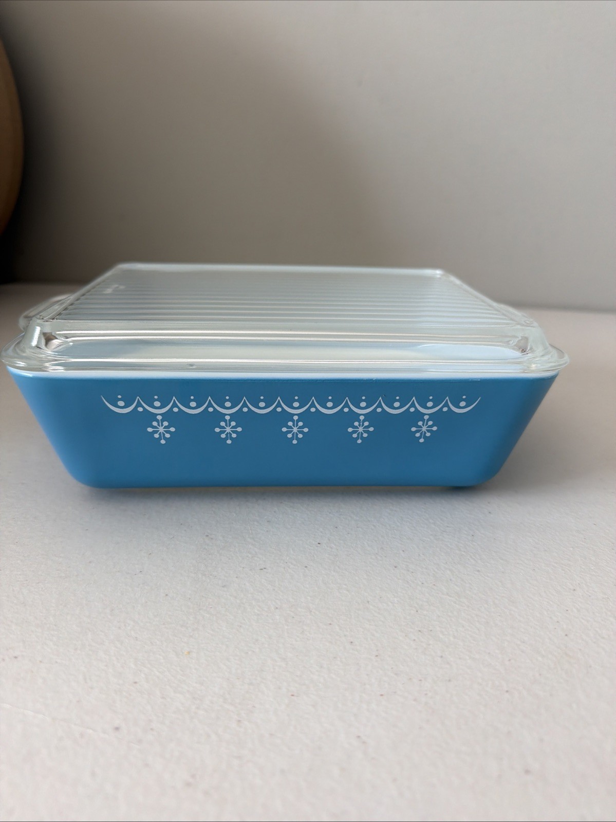 VTG Pyrex Blue Snowflake Garland Glass Dish & Lid 1-1/2 Quart 0503 & 503C Lid