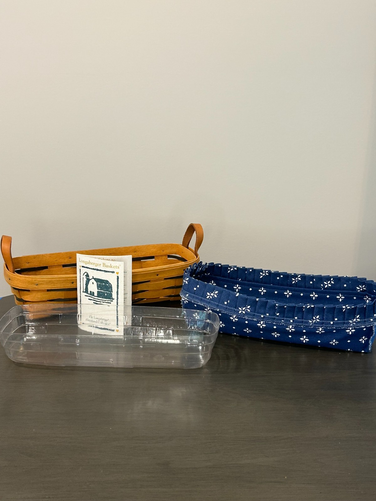 Longaberger Heartland Muffin Basket – 1995 (Heritage Blue) Longaberger Heartland Muffin Basket – 1995 (Heritage Blue)