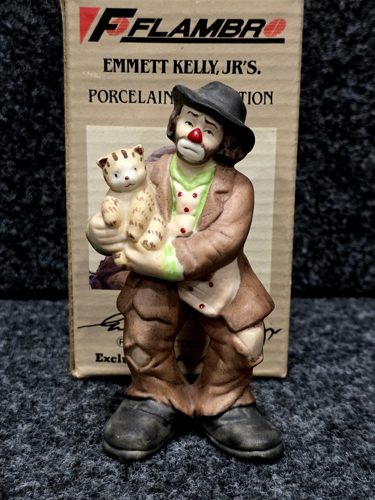 Flambro Emmett Kelly Jr Porcelain Clown Figurine w/ Cat #9775 Original Box