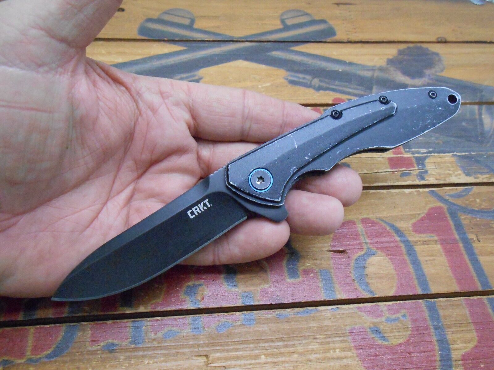 CRKT Caligo 6215 Flipper Pocket Knife Liner Lock Plain Edge Blade