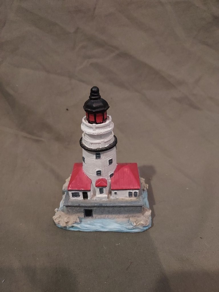 Scaasis Originals Vintage Chicago Harbor Lighthouse Figurine