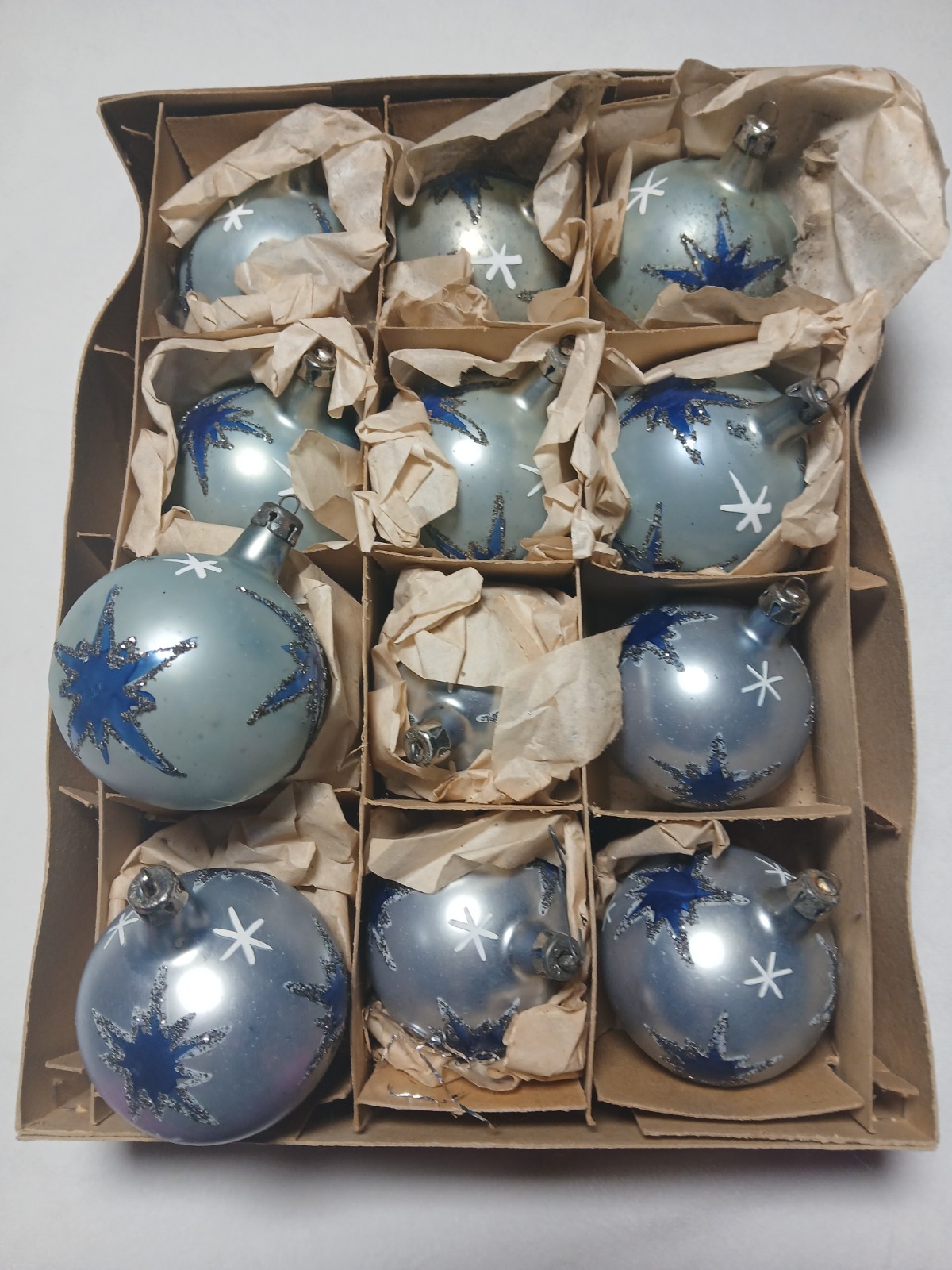 Rare 12 Vtg MCM Blue Glass Atomic Star Sputnik Christmas Ornaments Poland 