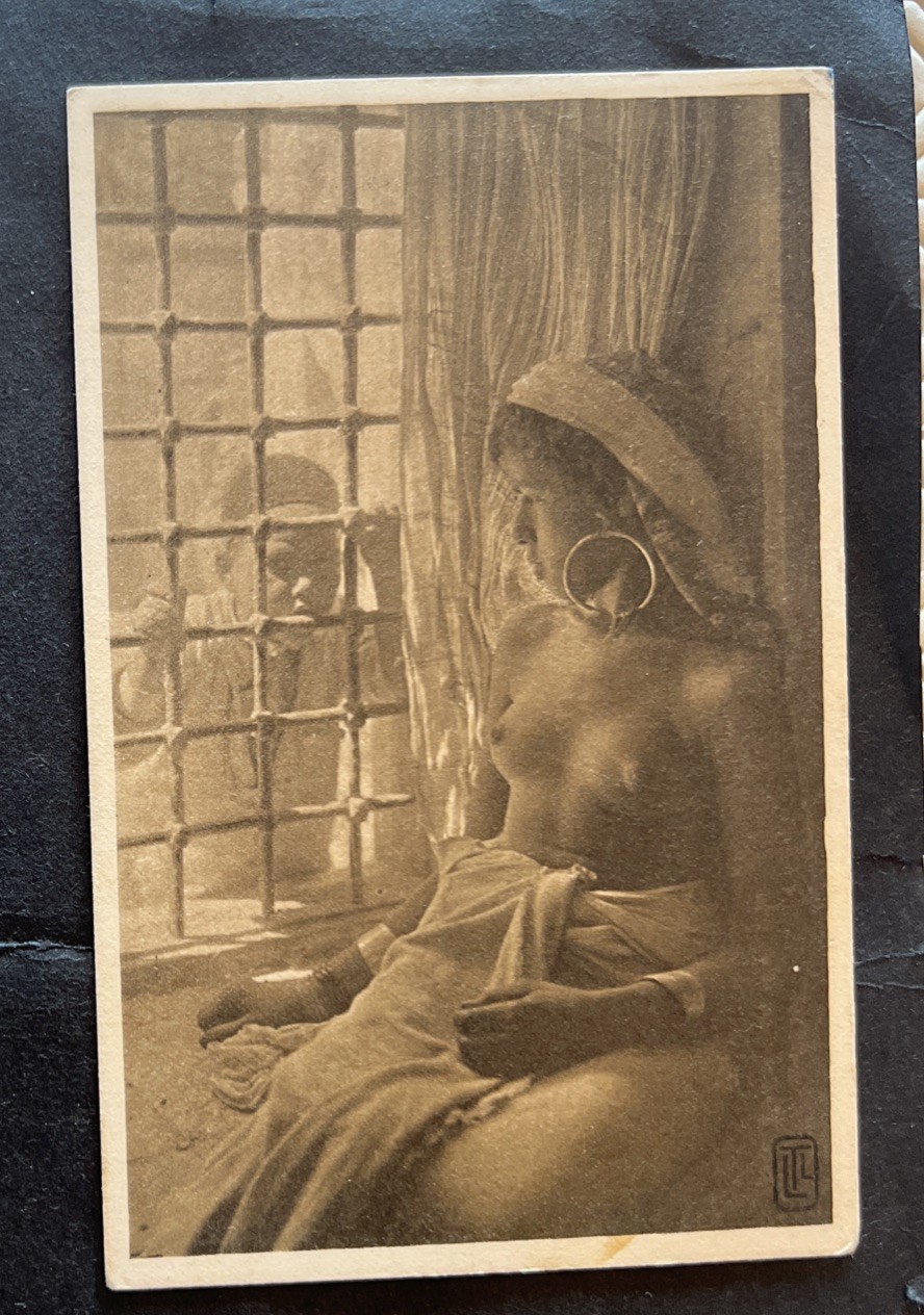 Agrome COLONY PC Lehnert & Landrock,, Tunis c1910 “CURIOUS” GIRL Risque (8161