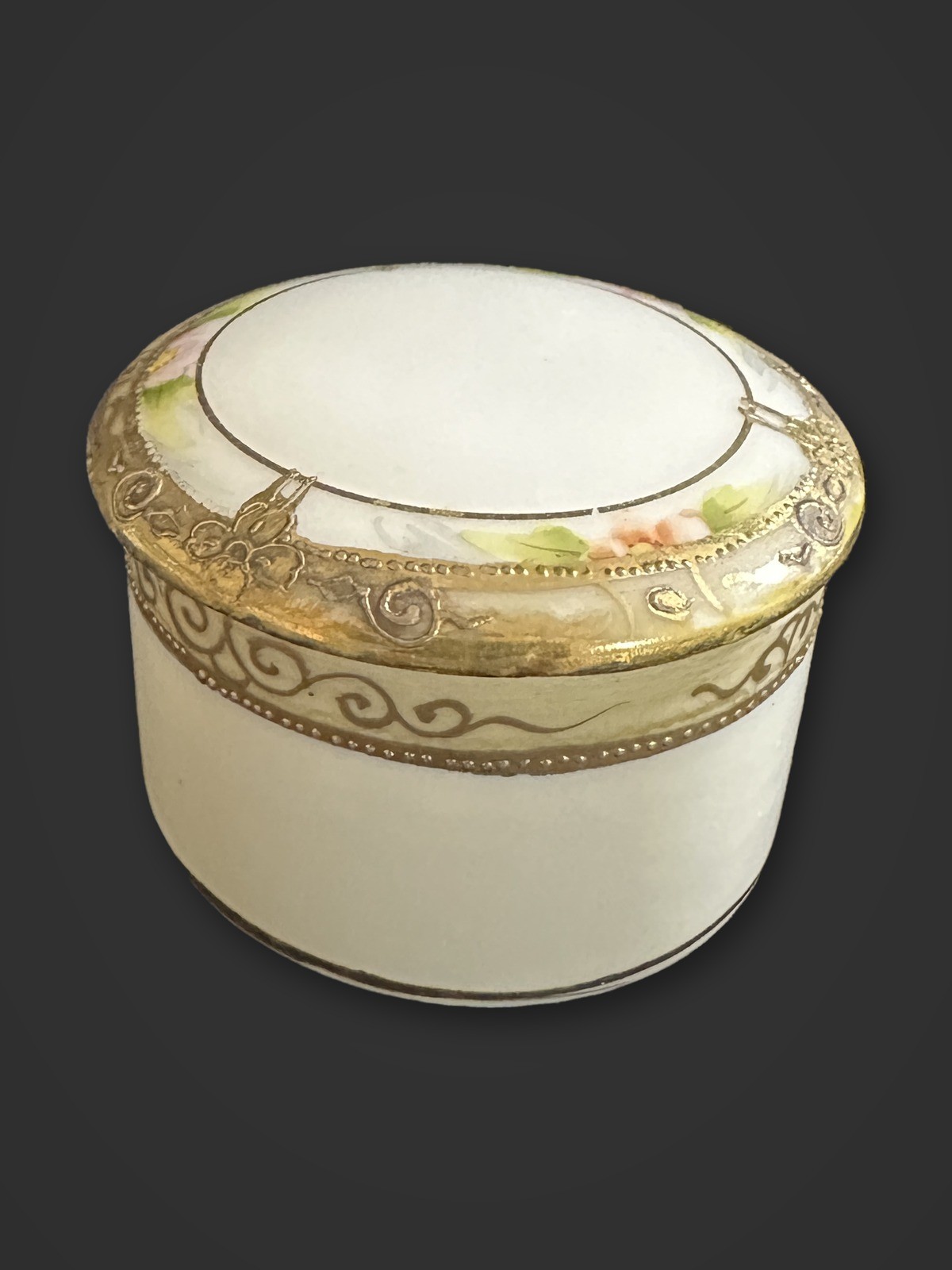 Antique Hand Painted Nippon Round Trinket Box Raised Gold Roses M Wreath Mark 2