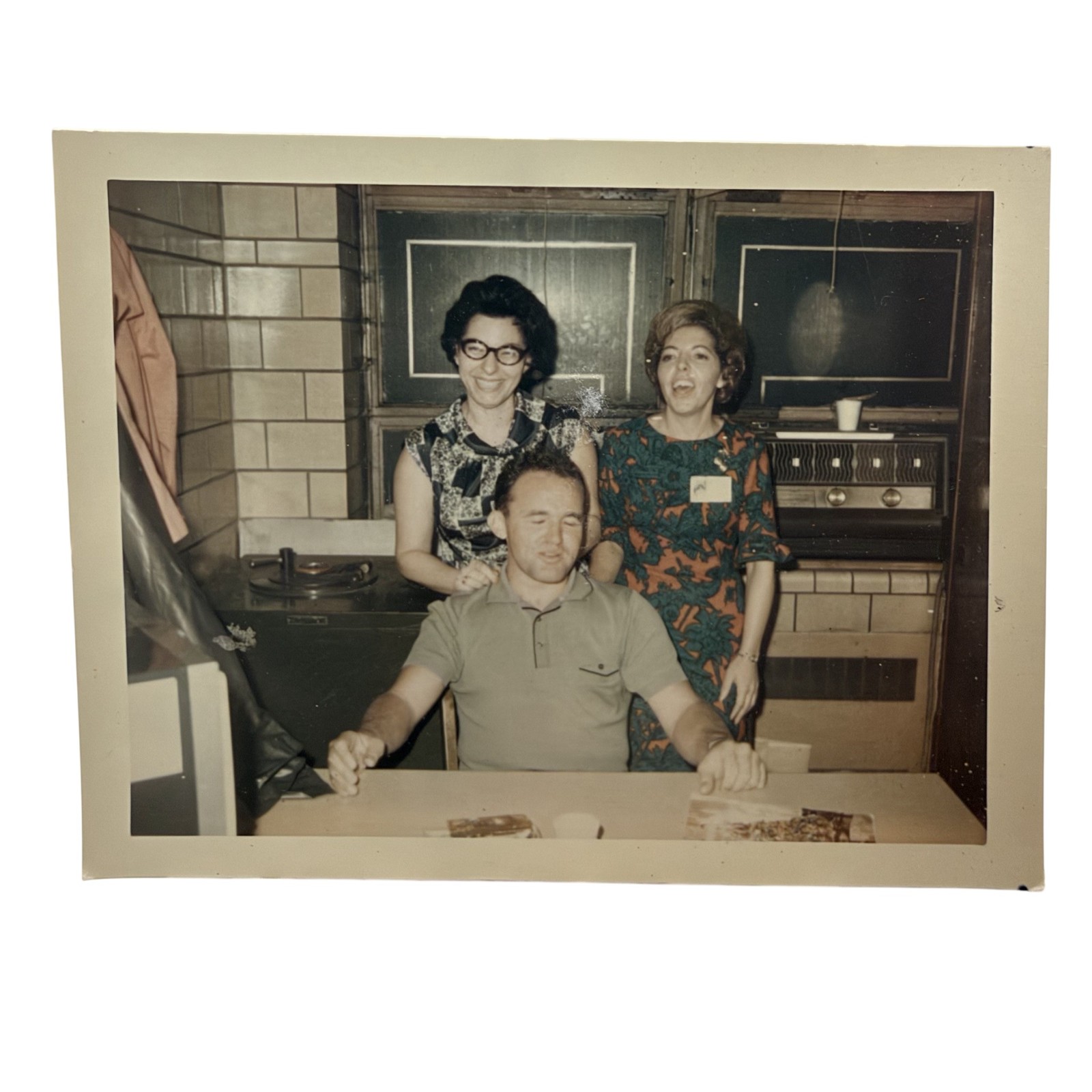 Vintage 1960s Friends Kitchen Party Group Snapshot Photo 3.25x4.25 Color Orig