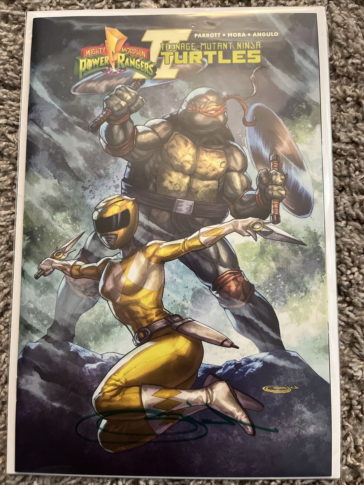 MMPR & TMNT #1 Signed By Sajad Shah (COA) Michelangelo & Yellow Ranger Cover