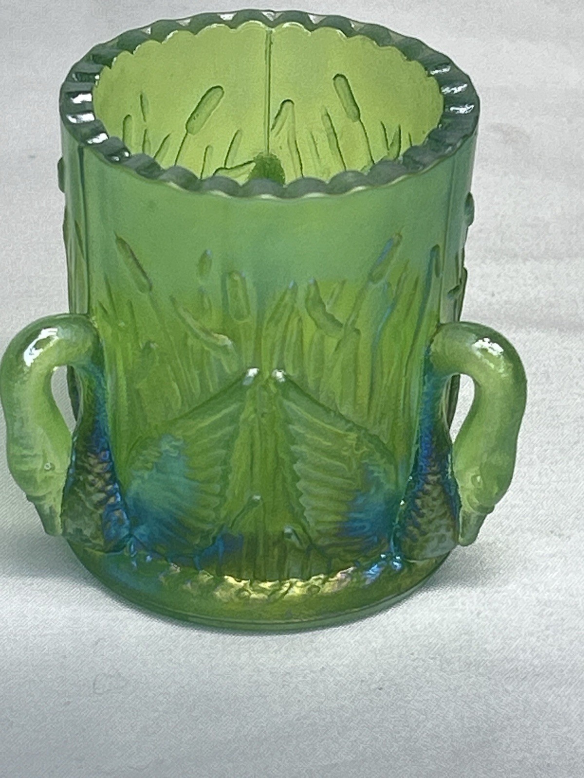 Vintage Joe St Clair Green Iridescent Carnival 3 Swan Handles