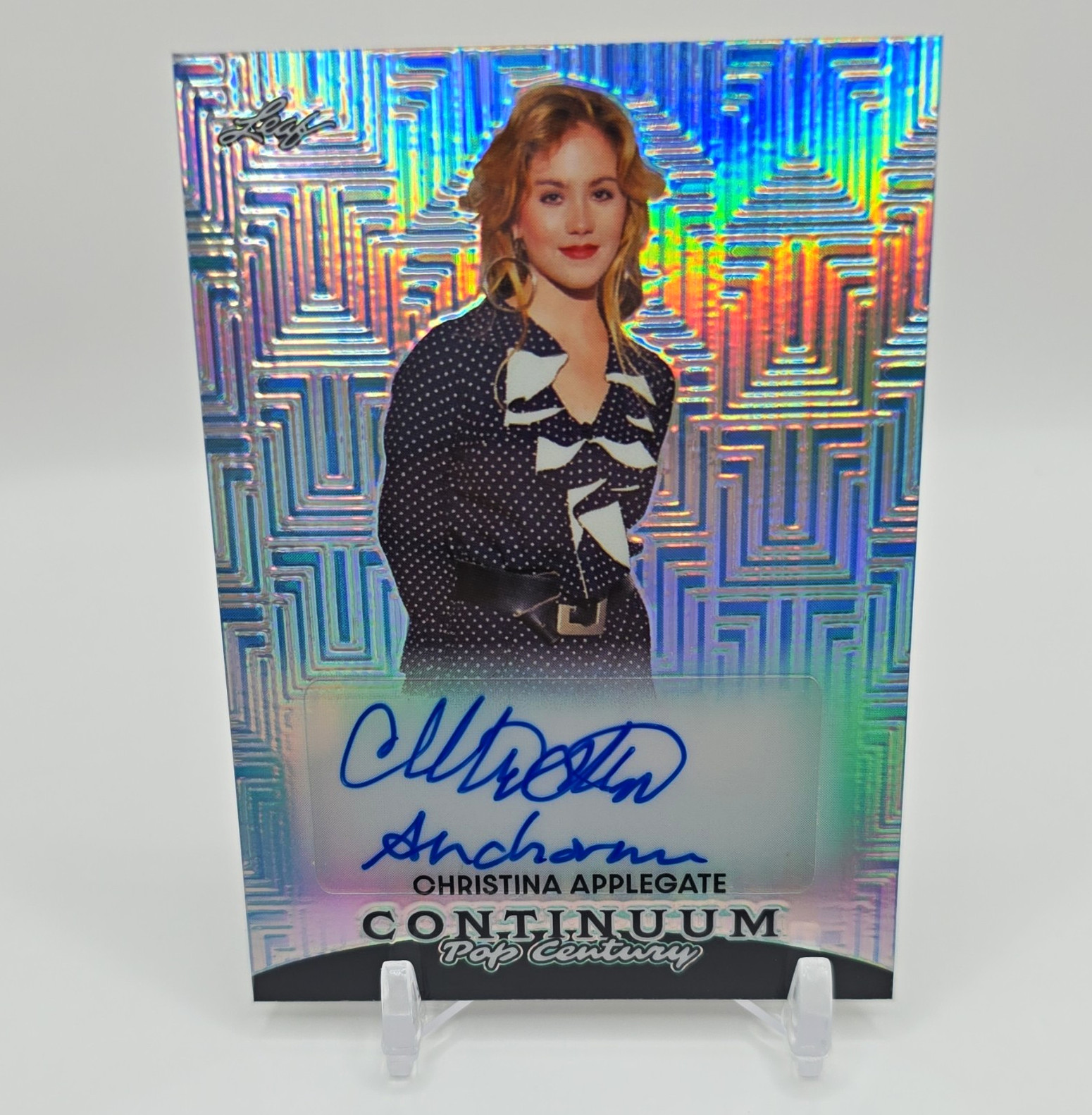 2023 Leaf Metal Pop Century Continuum Auto #/25 Christina Applegate