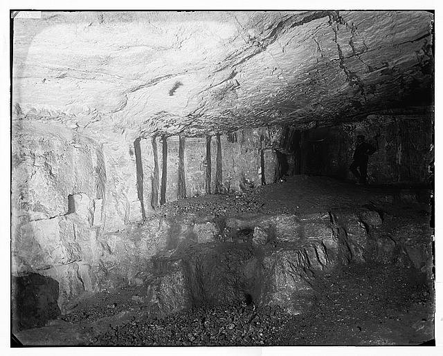 Photo:Jerusalem El-Kouds Solomon\'s Quarries Cave Interior 1900s
