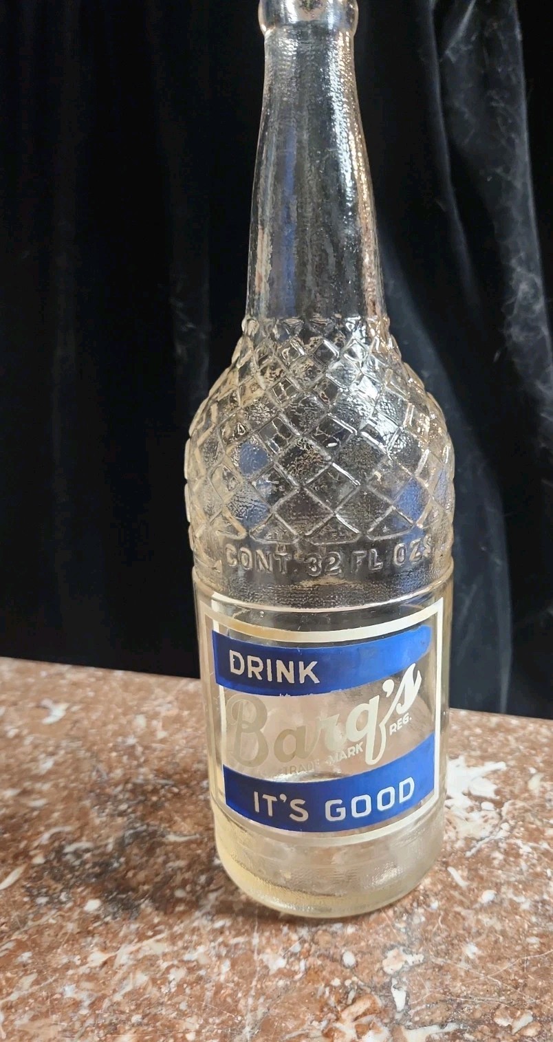 Vintage Barq's 32 OZ Glass Root Beer Soda Bottle - Drink Barq's It's Good Vintage Barq's 32 OZ Glass Root Beer Soda Bottle - Drink Barq's It's Good