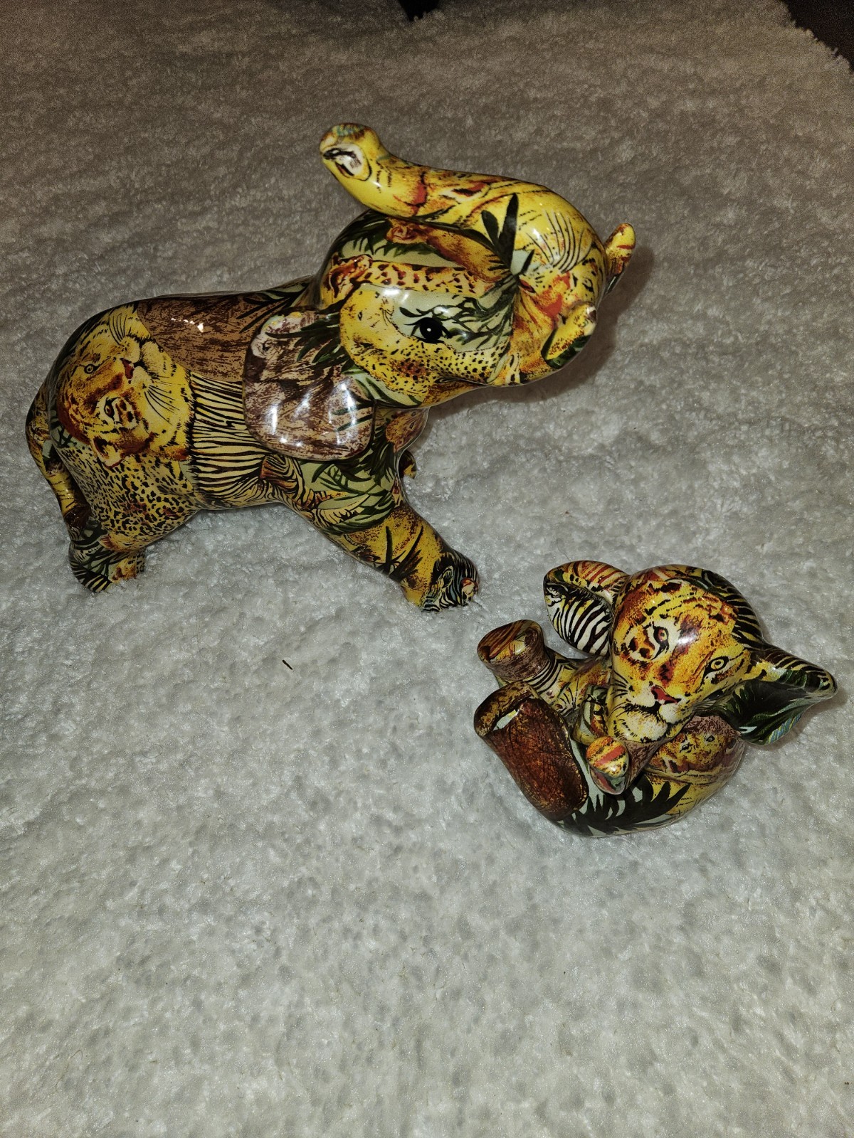 Vintage La Vie decoupage Elephant figurines. Safari Collection. set of 2