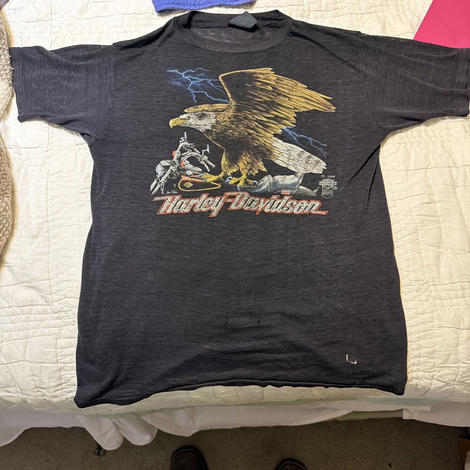 Vintage 3d Emblem 1985 Harley Davidson T- shirt Damaged No Size Santa Rosa Cali Vintage 3d Emblem 1985 Harley Davidson T- shirt Damaged No Size Santa Rosa Cali