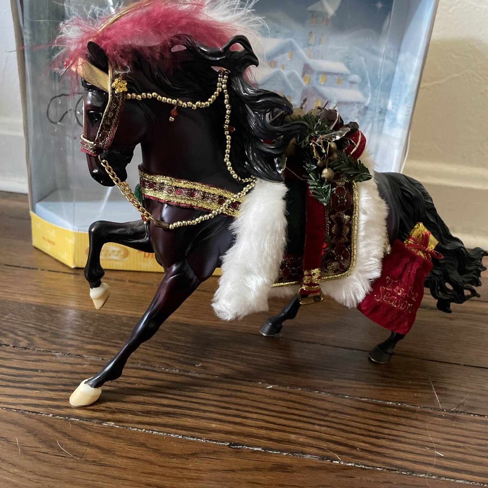 Breyer Christmas 2005 Holiday Horse Della Robbia 700105 Andalusian Stallion