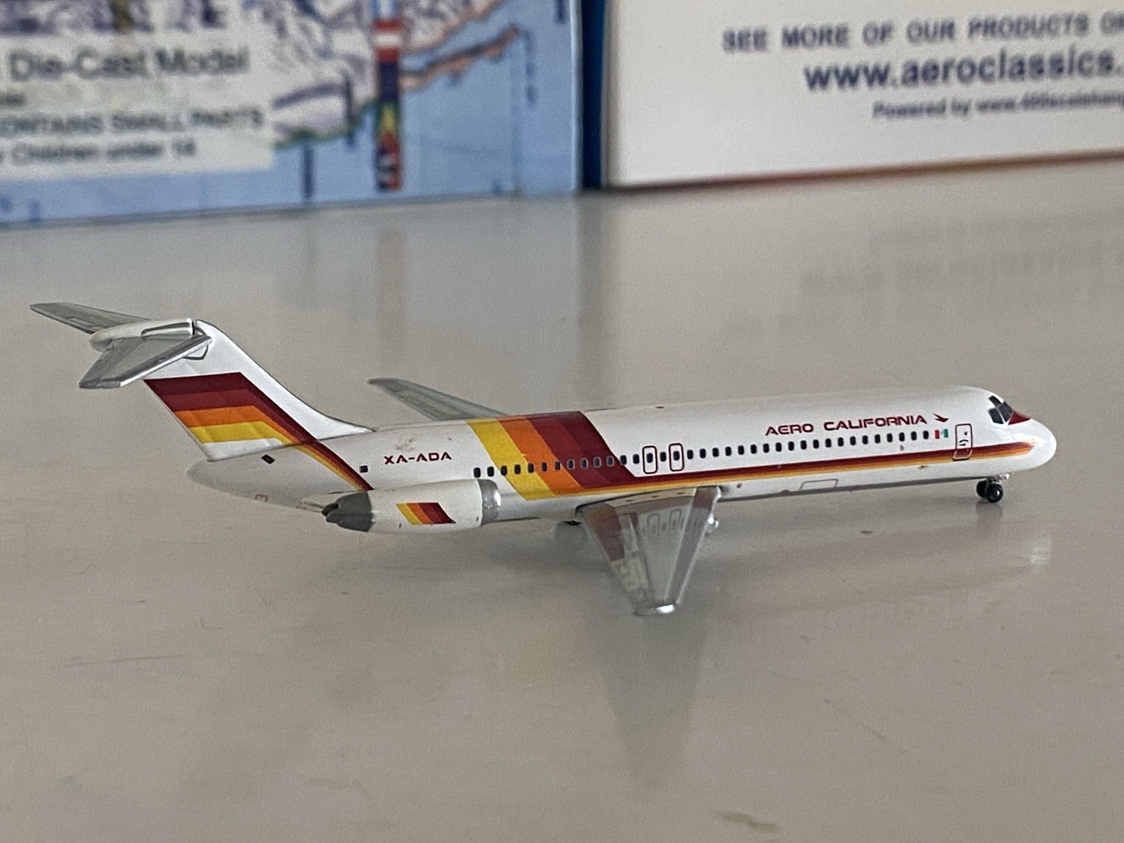 Gemini Jets Aero California Douglas DC-9-30 1:400 XA-ADA Aerojets Aeroclassics