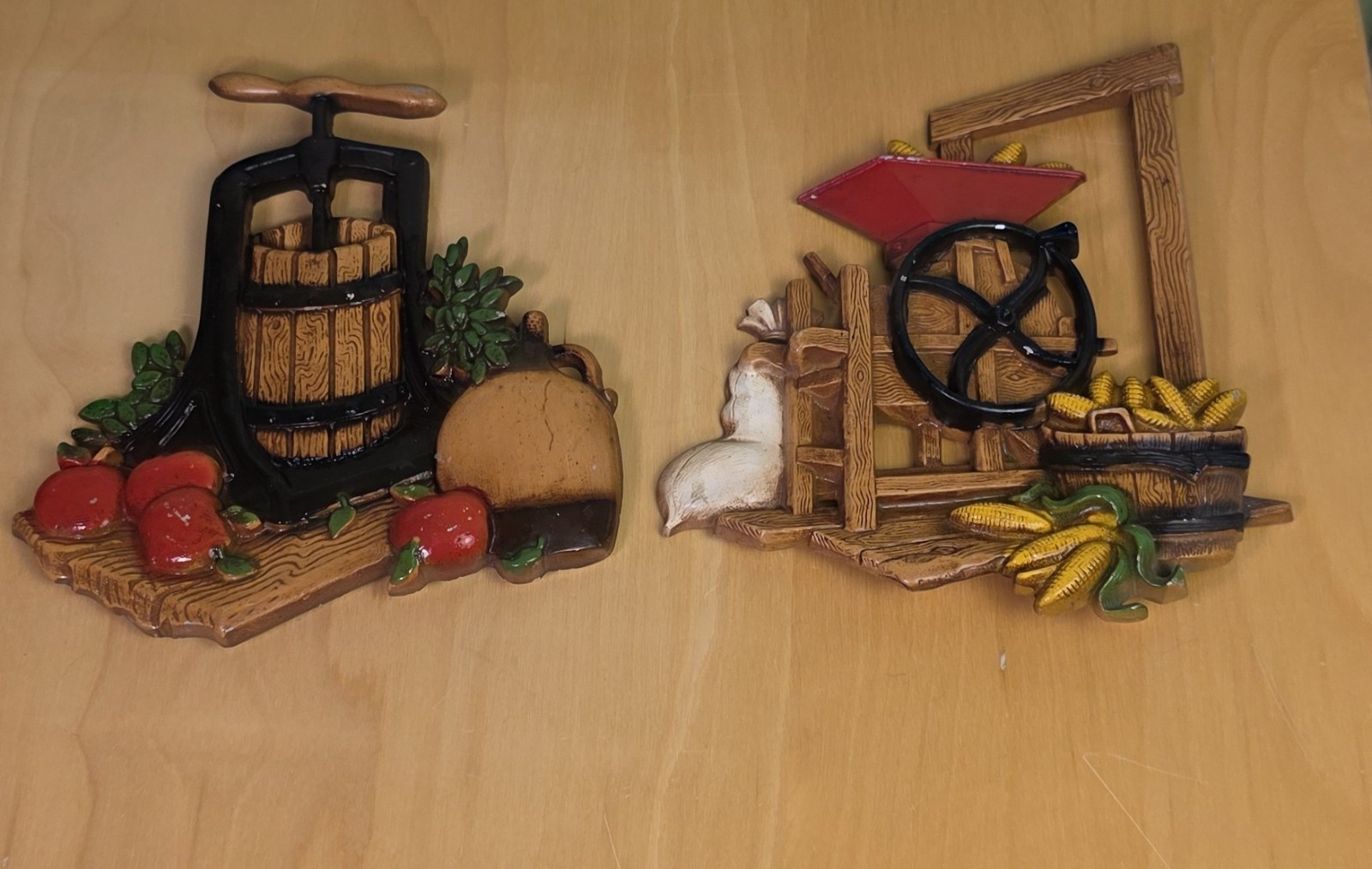 Vintage Homco 1978 Kitchen Wall Hanging Decor Pair - Apples - Corn Sheller