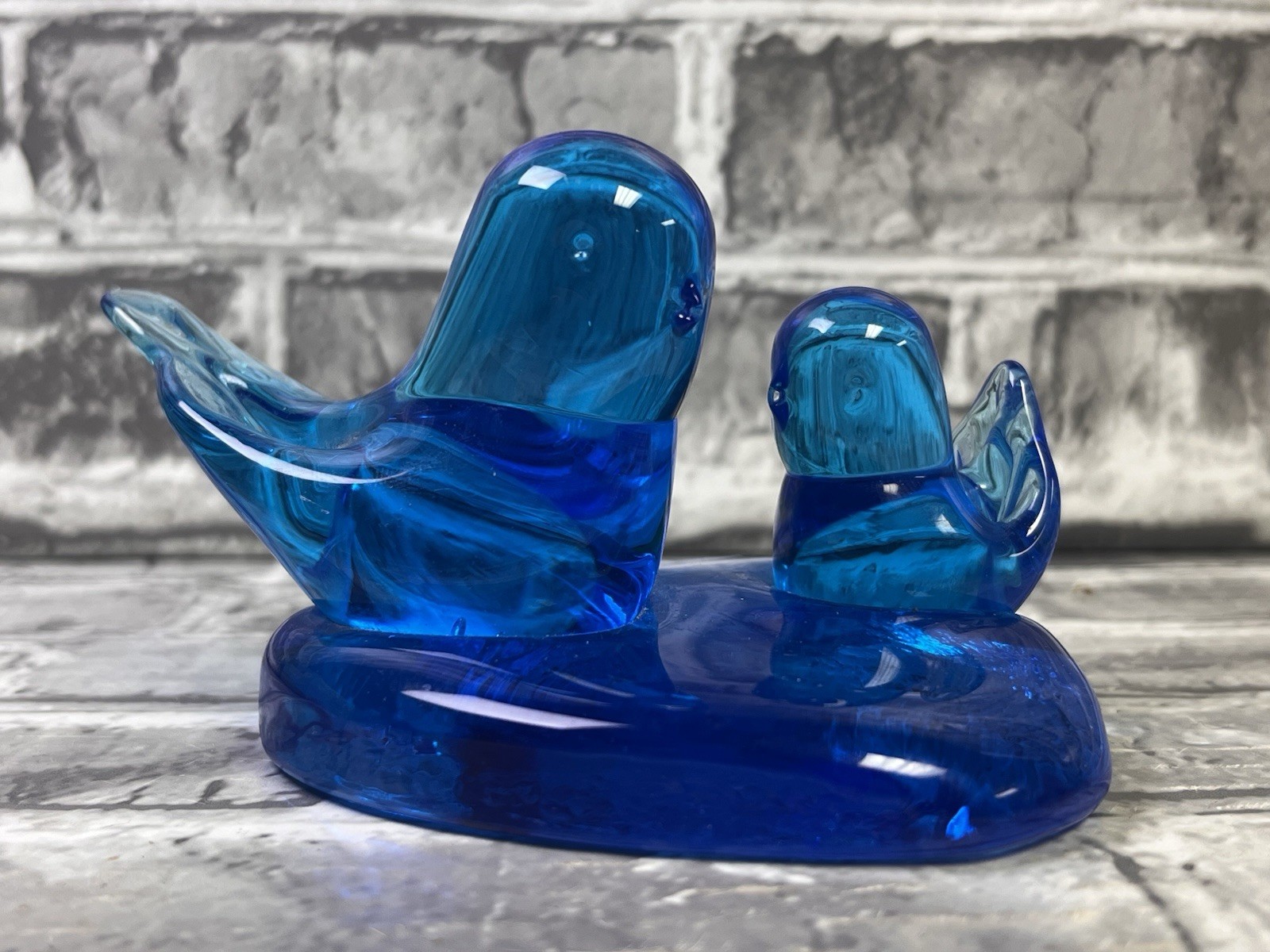 VTG Blue Bird of Happiness Glass Birds On Heart Signed Leo Ward 2001 Mom & Baby