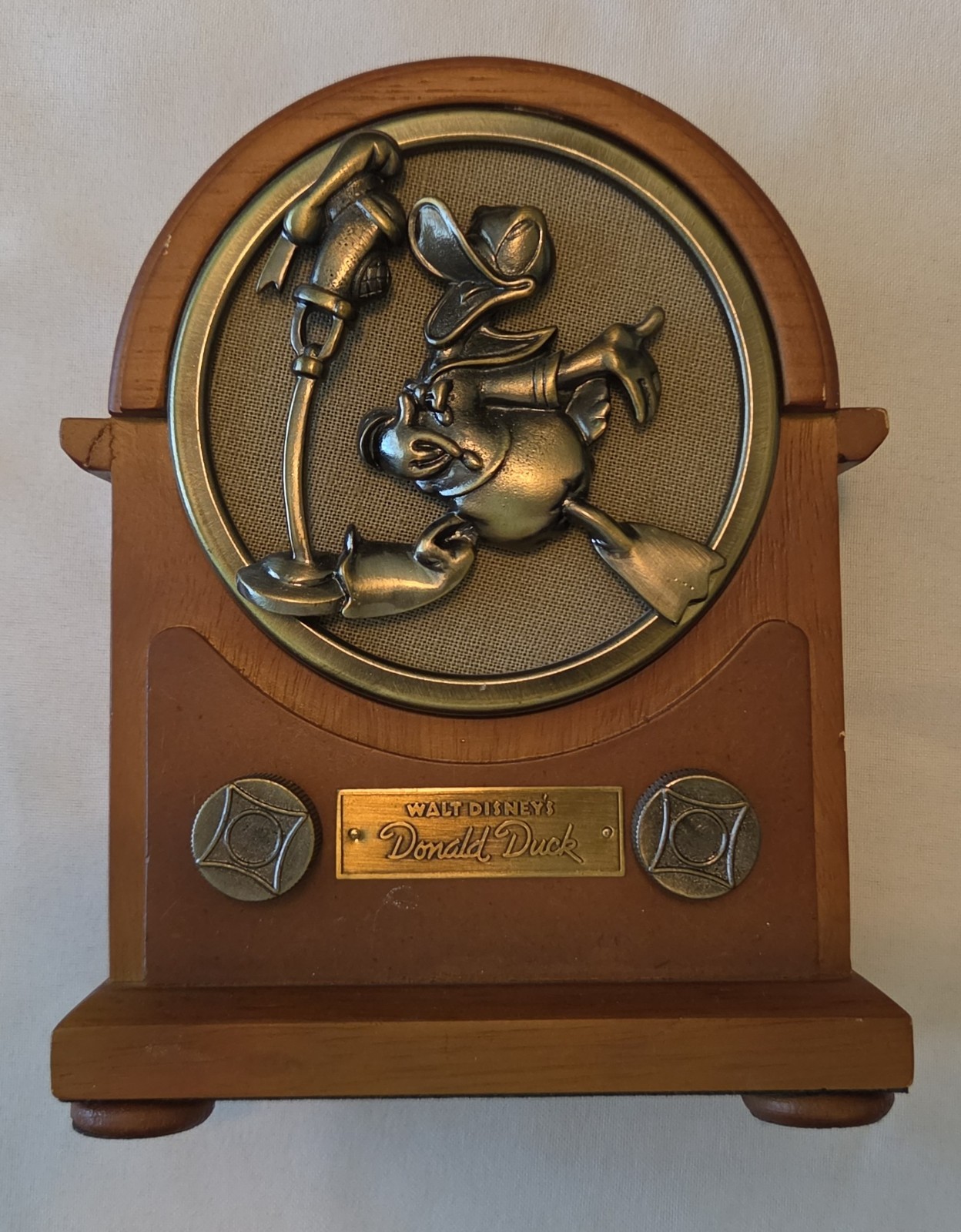 Donald Duck AM/FM Radio – Vintage Disney Collectible – Untested