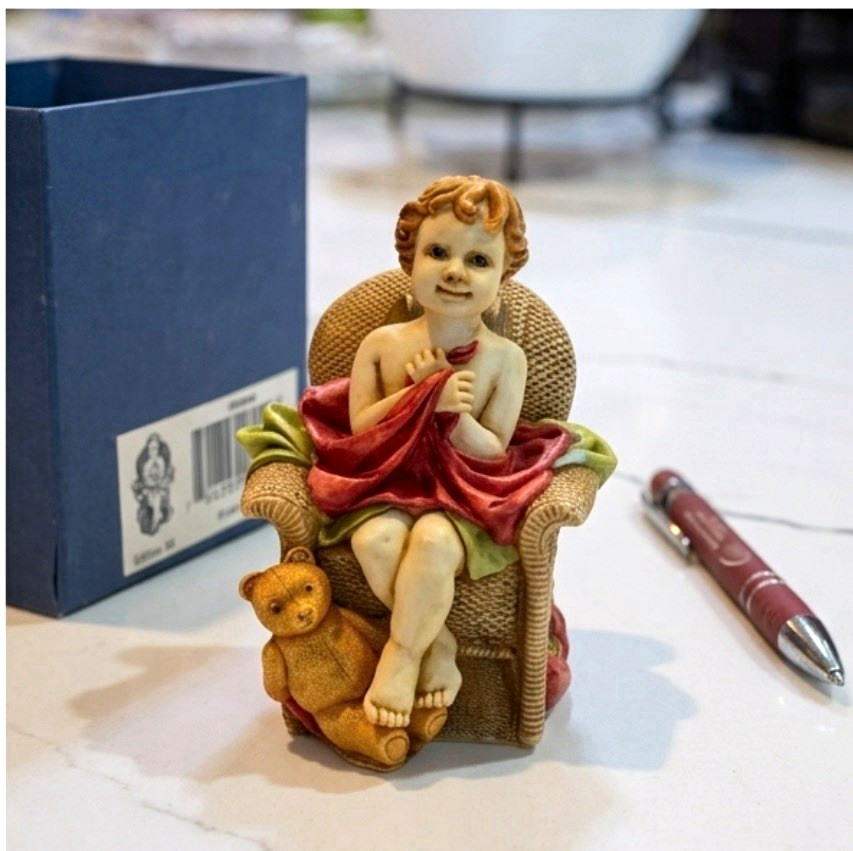 Vintage Harmony Kingdom Angelique “Joyeaux” Trinket Box Figurine