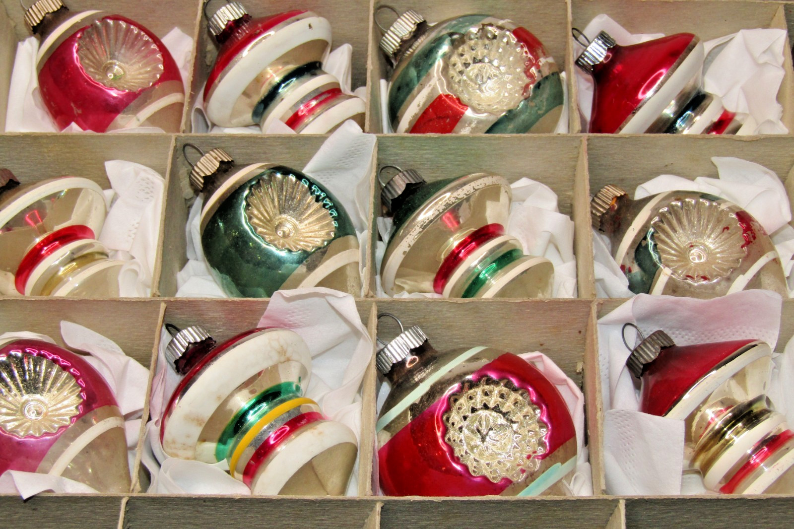 Lot VTG Glass Double Indent BALL DROP TORNADO Christmas Ornaments Shiny Brite