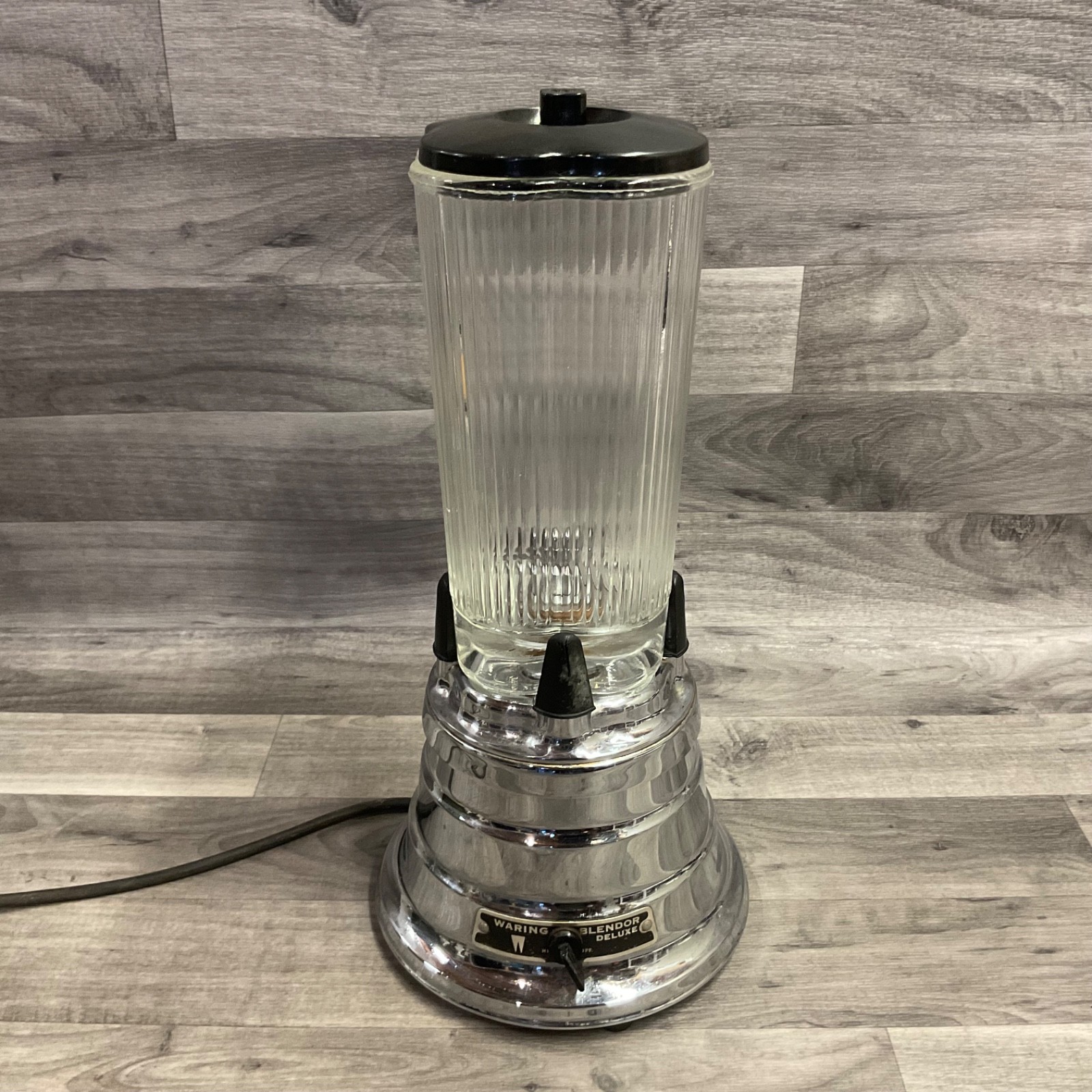 Vintage Waring Blender 702 B Chrome BeeHive 2-Speed Pyrex Clover Leaf 50s TESTED