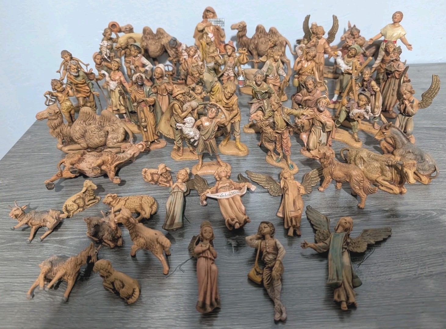 61 pc Lot: Vintage 1980-es Fontanini Depose Italy Nativity Figures Wise Man +
