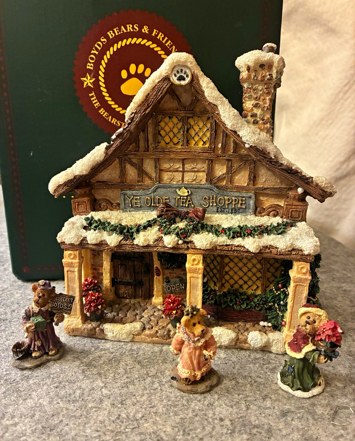Boyds Bearstones Ye Olde Tea Shoppe Est. 1887 House Resin Painted Boxed 2004