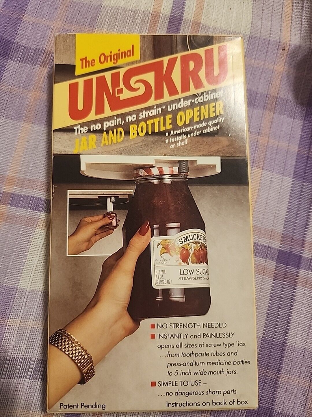 Vintage UN-SKRU Under Cabinet Jar & Bottle Opener (#333) Nib