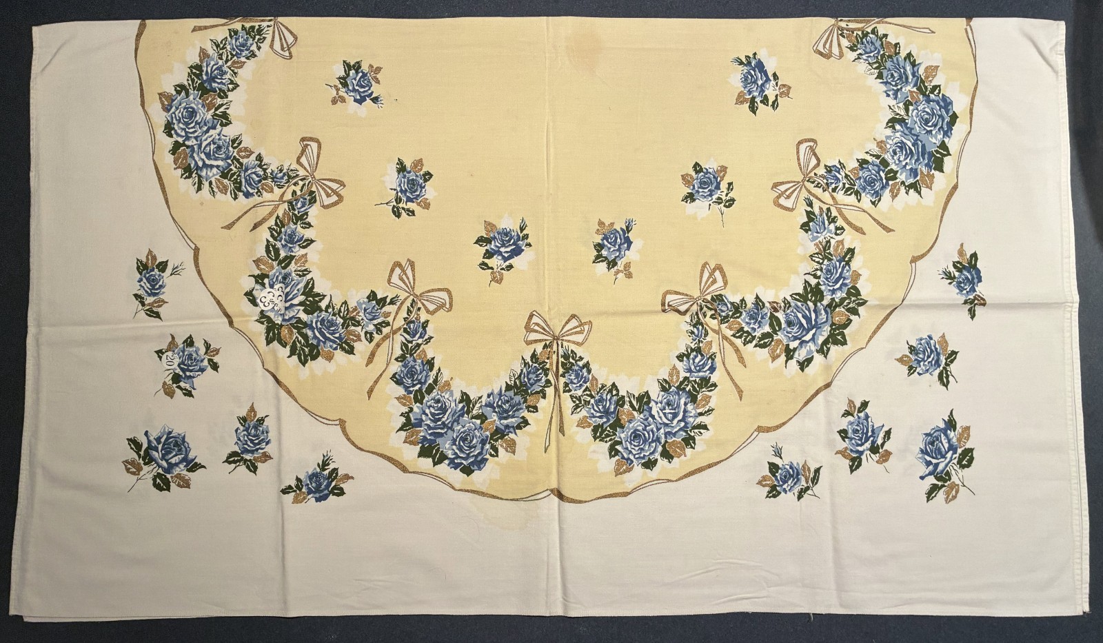 Vintage Flower Design Rectangular Tablecloth Approx. 45\