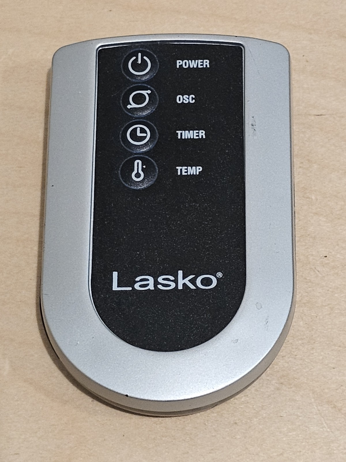 LASKO 4 BUTTON OSCILLATING TOWER FAN POWER OSC TIMER TEMP REMOTE & 