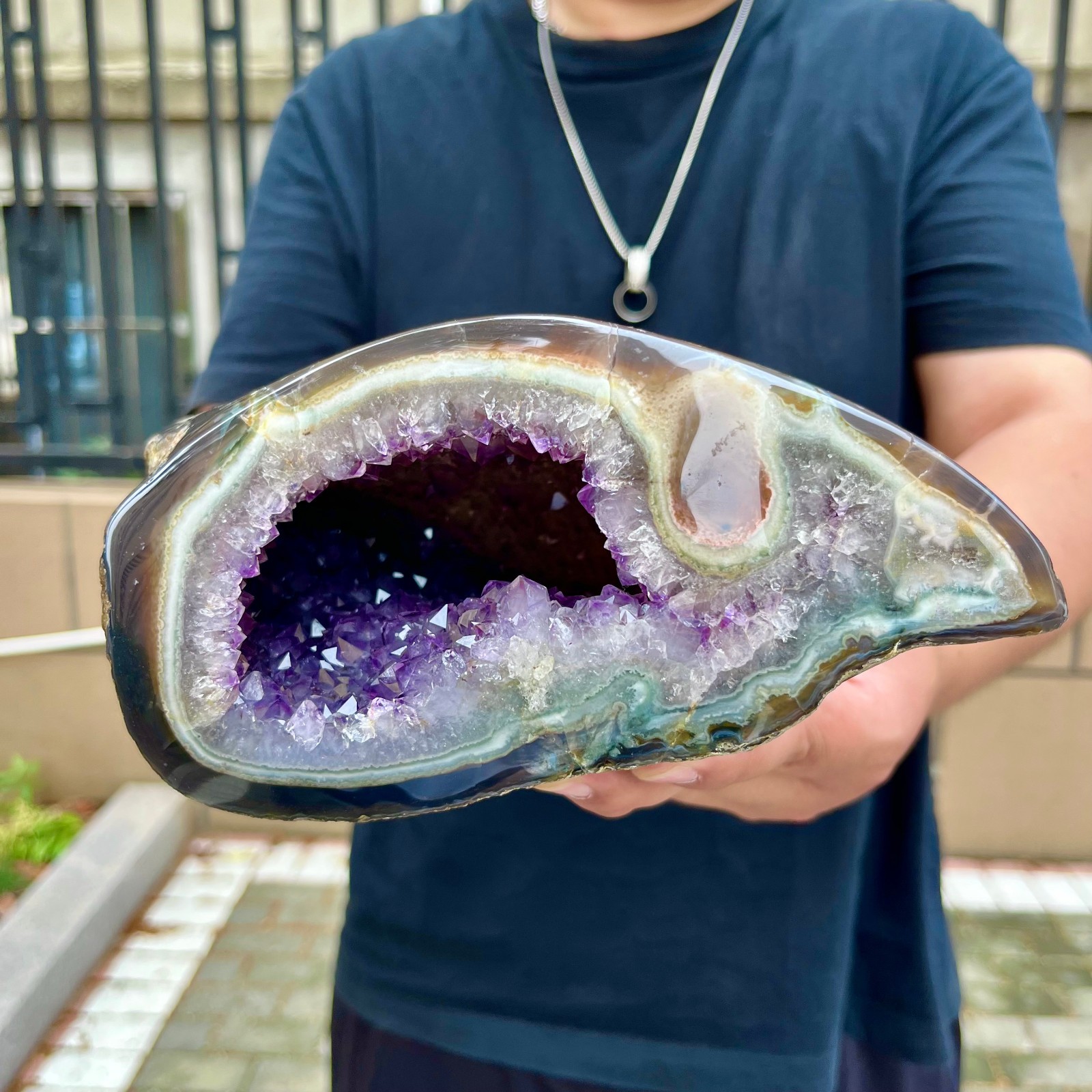 6.23LB Beautiful amethyst money bag, natural Uruguayan mineral crystal 6.23LB Beautiful amethyst money bag, natural Uruguayan mineral crystal