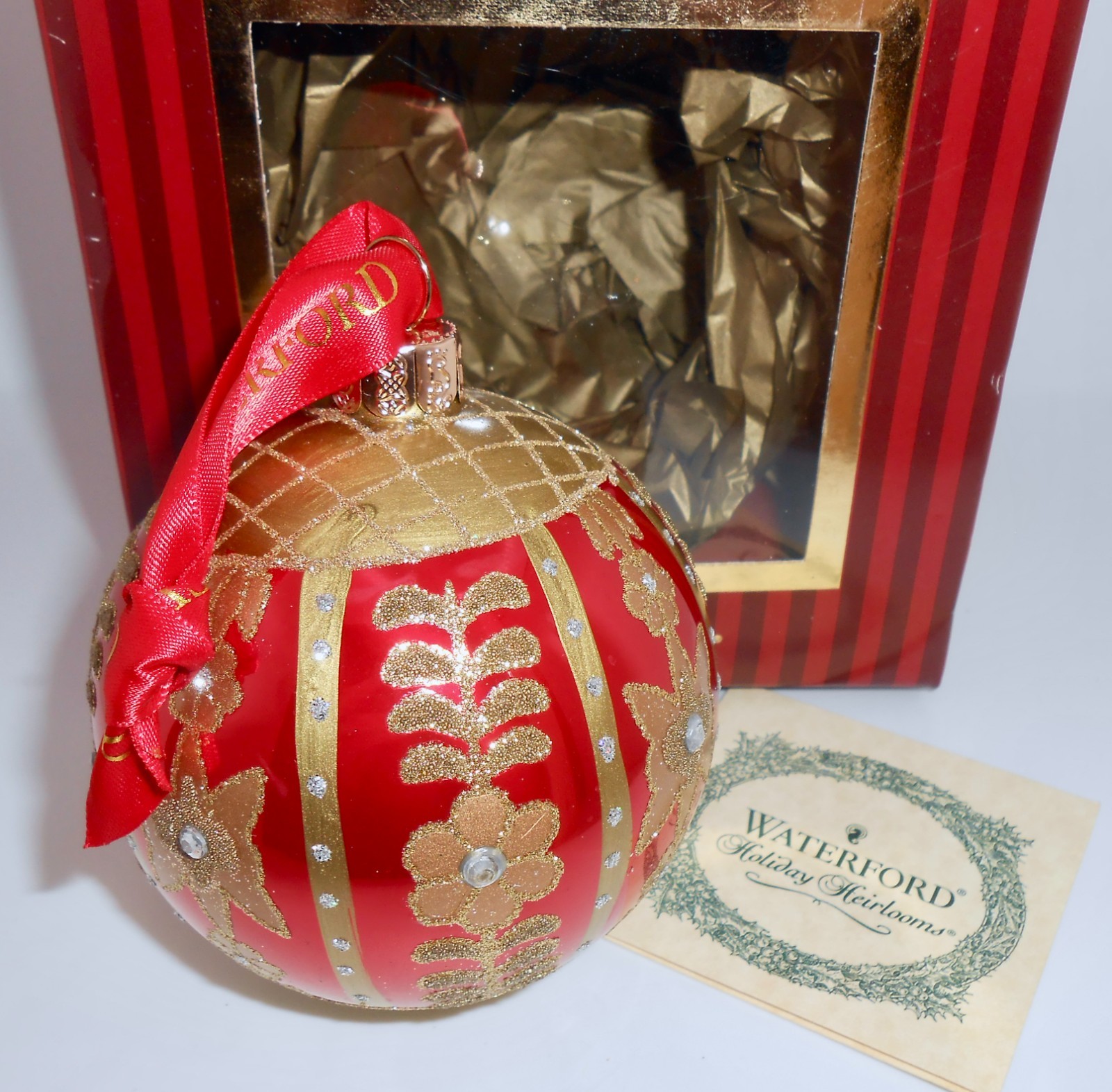 Waterford 2010 HOLIDAY HEIRLOOMS RED FLORAL BALL Christmas Ornament with Box H71