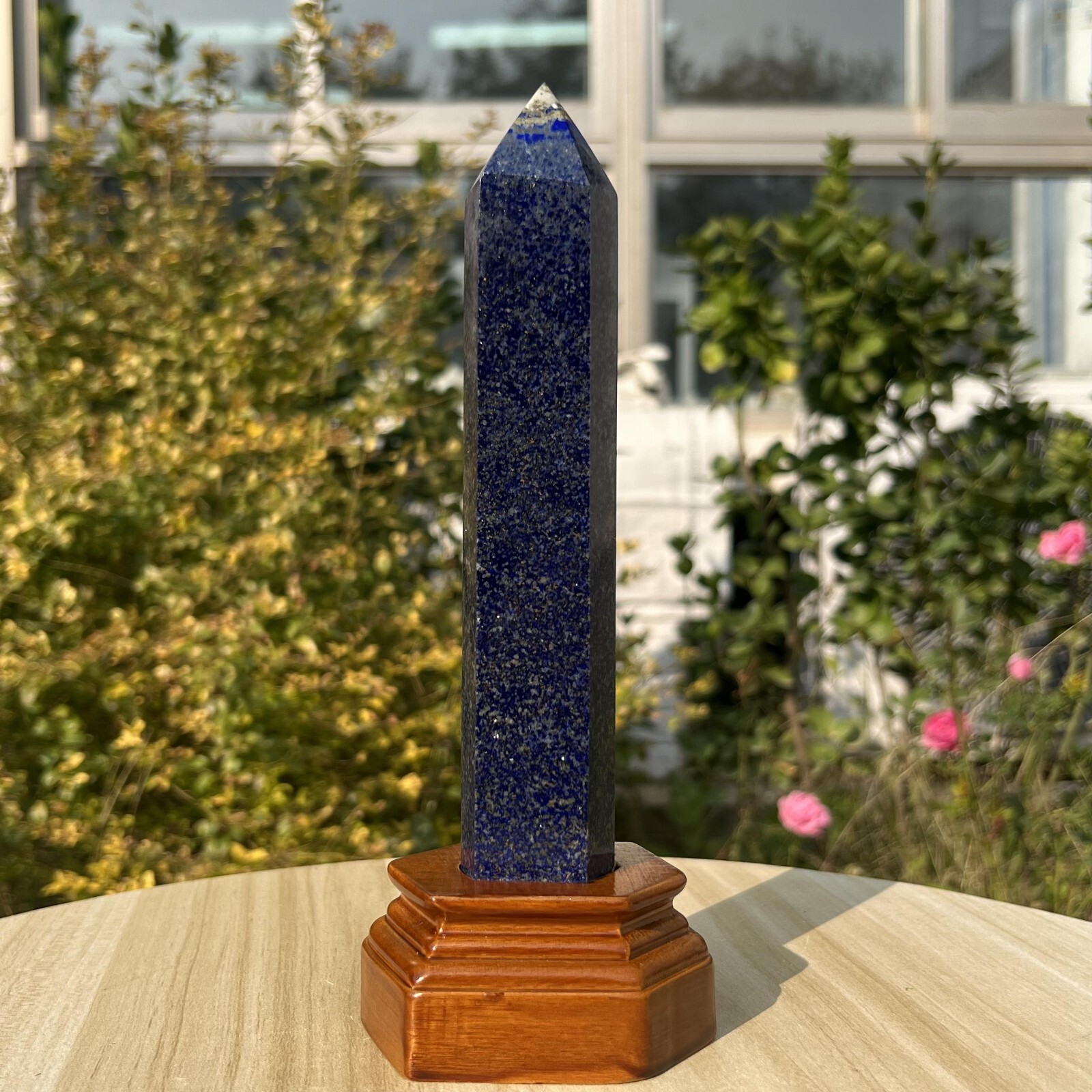570g Natural Lapis Lazuli Tower Point Mineral UV Reaction Crystal Healing+Stand