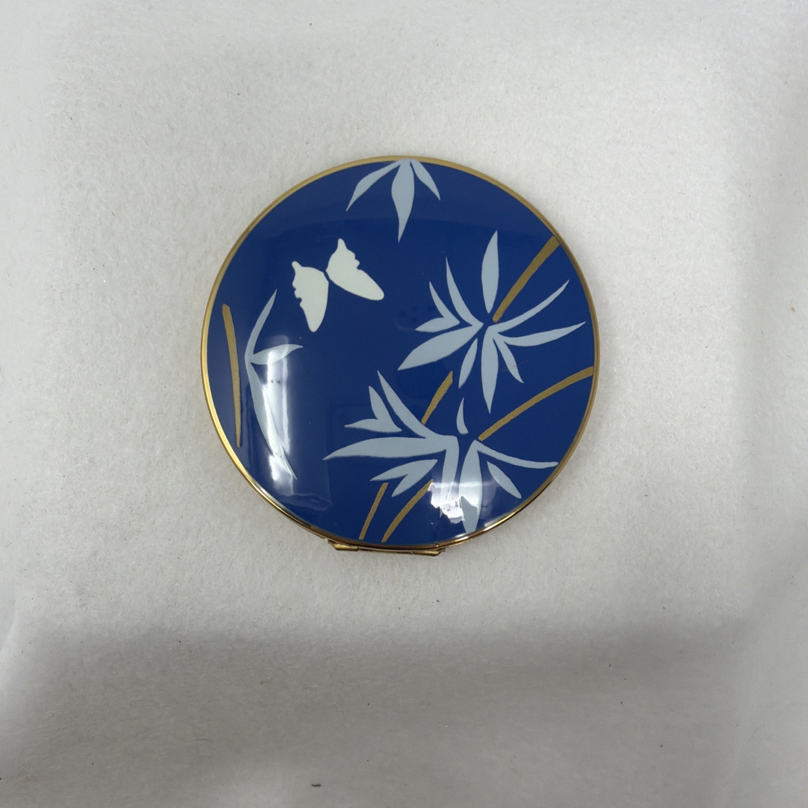Vintage Elegant Cobalt Blue Stratton England Compact Chinoiserie Design