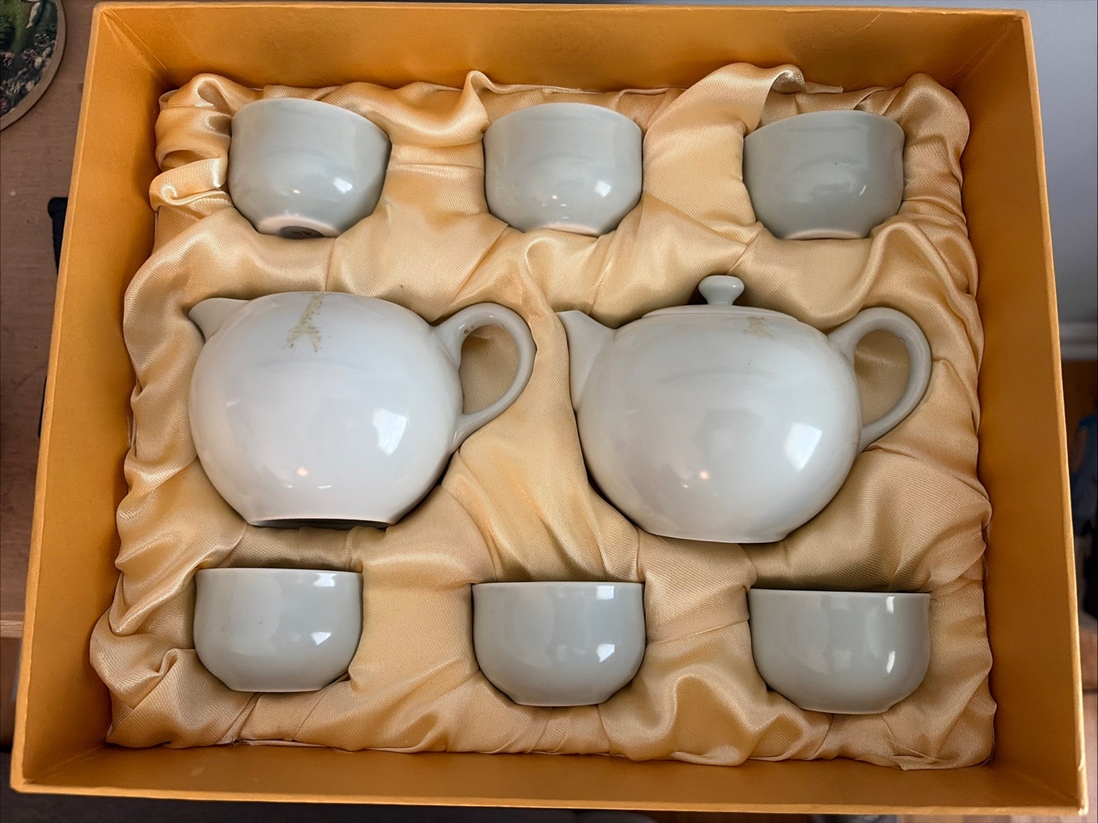 Asian Ten Ren Ceramic Tea Pot, Cream & Cups Set. 8 pcs. New In Box